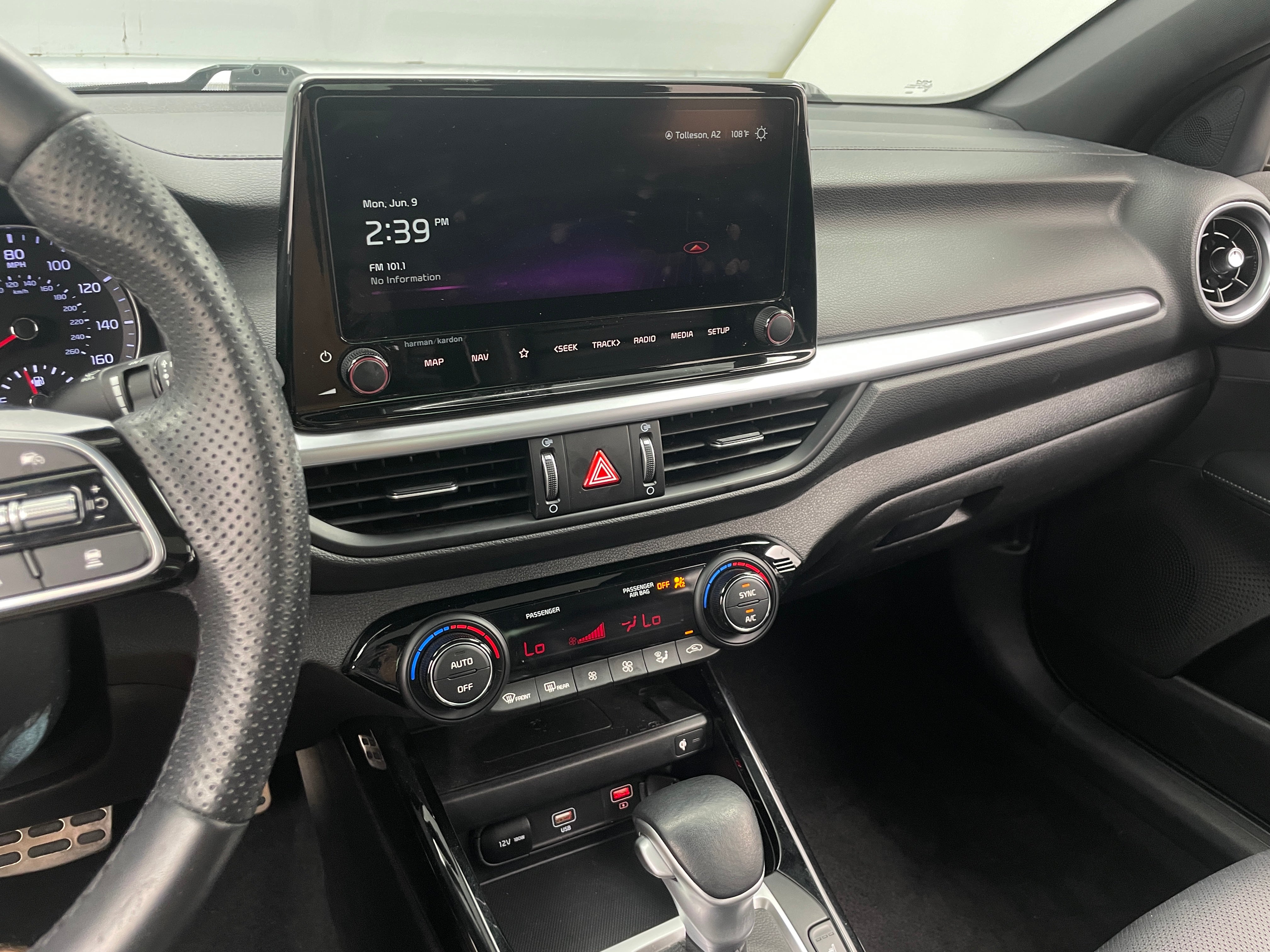 2023 Kia Forte GT-Line 4