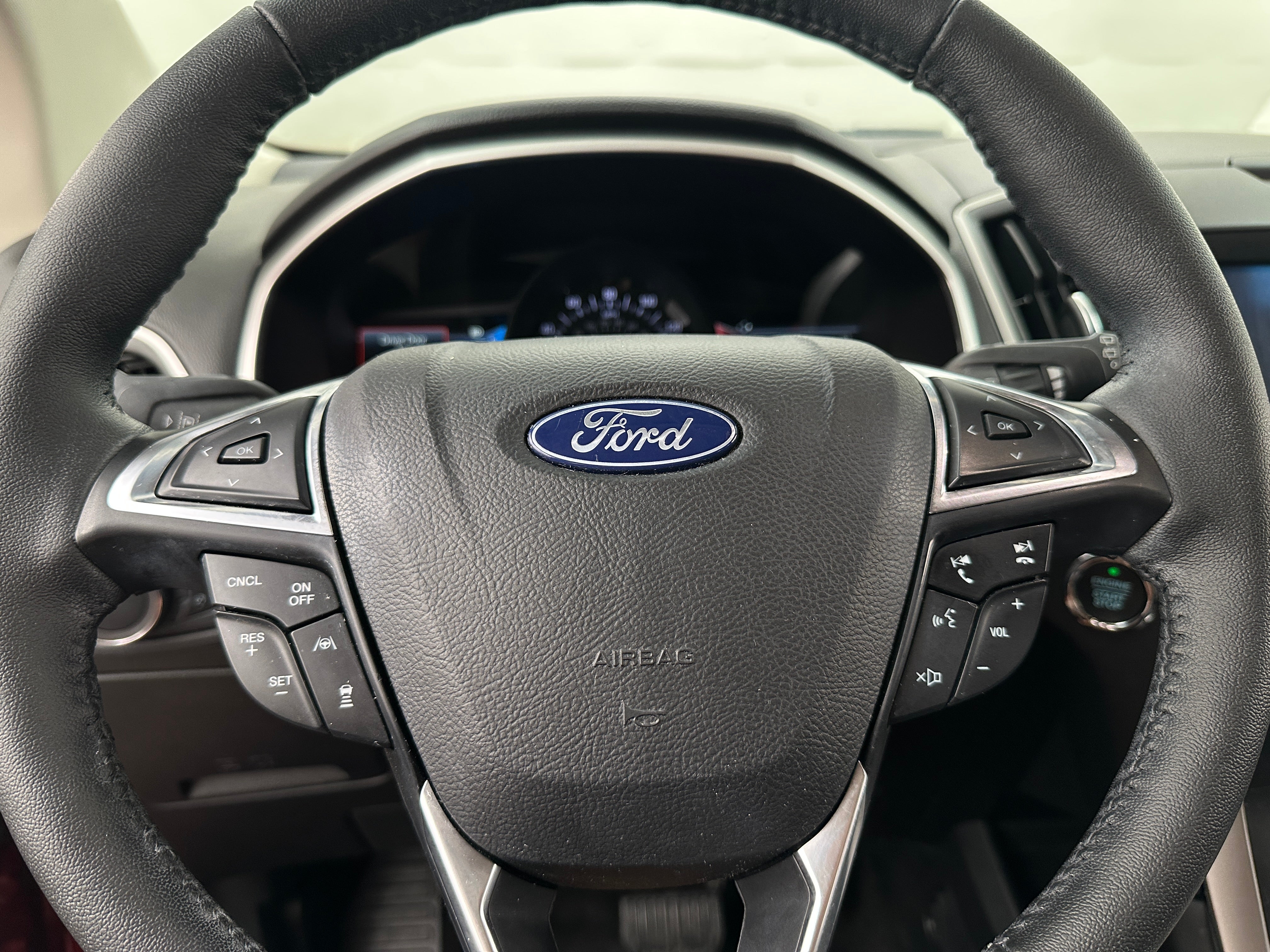 2019 Ford Edge SEL 5