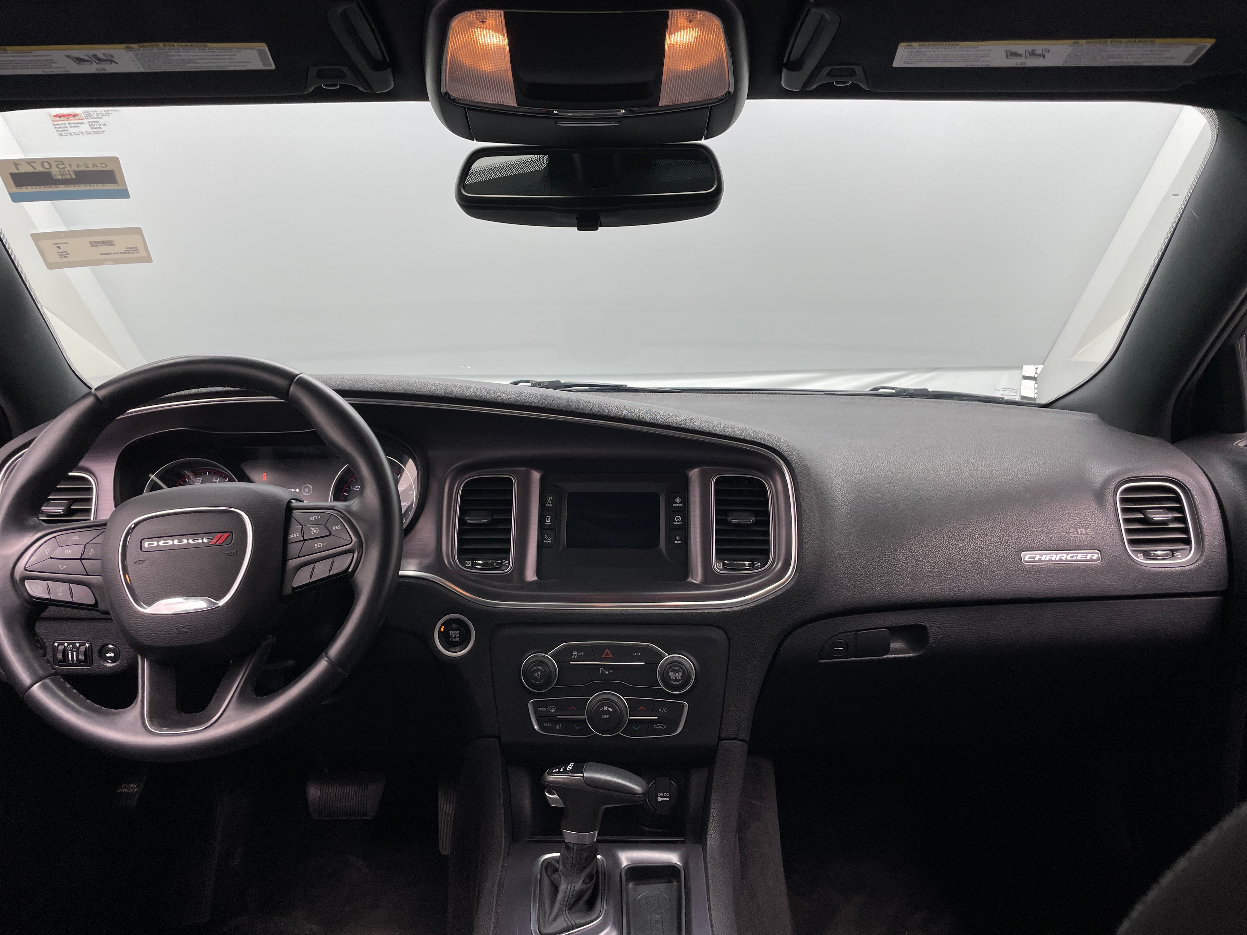 2015 Dodge Charger SE 3