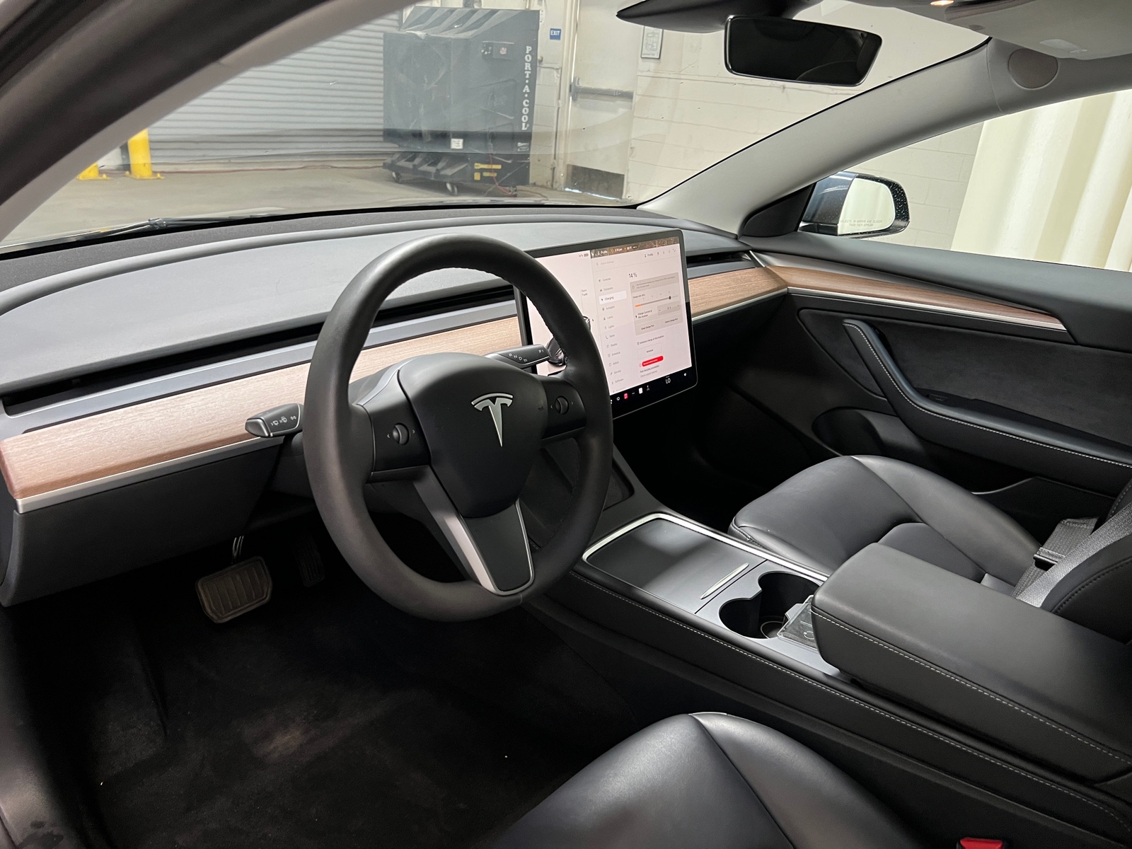 Thumbnail: 2023 Tesla Model 3 - 2