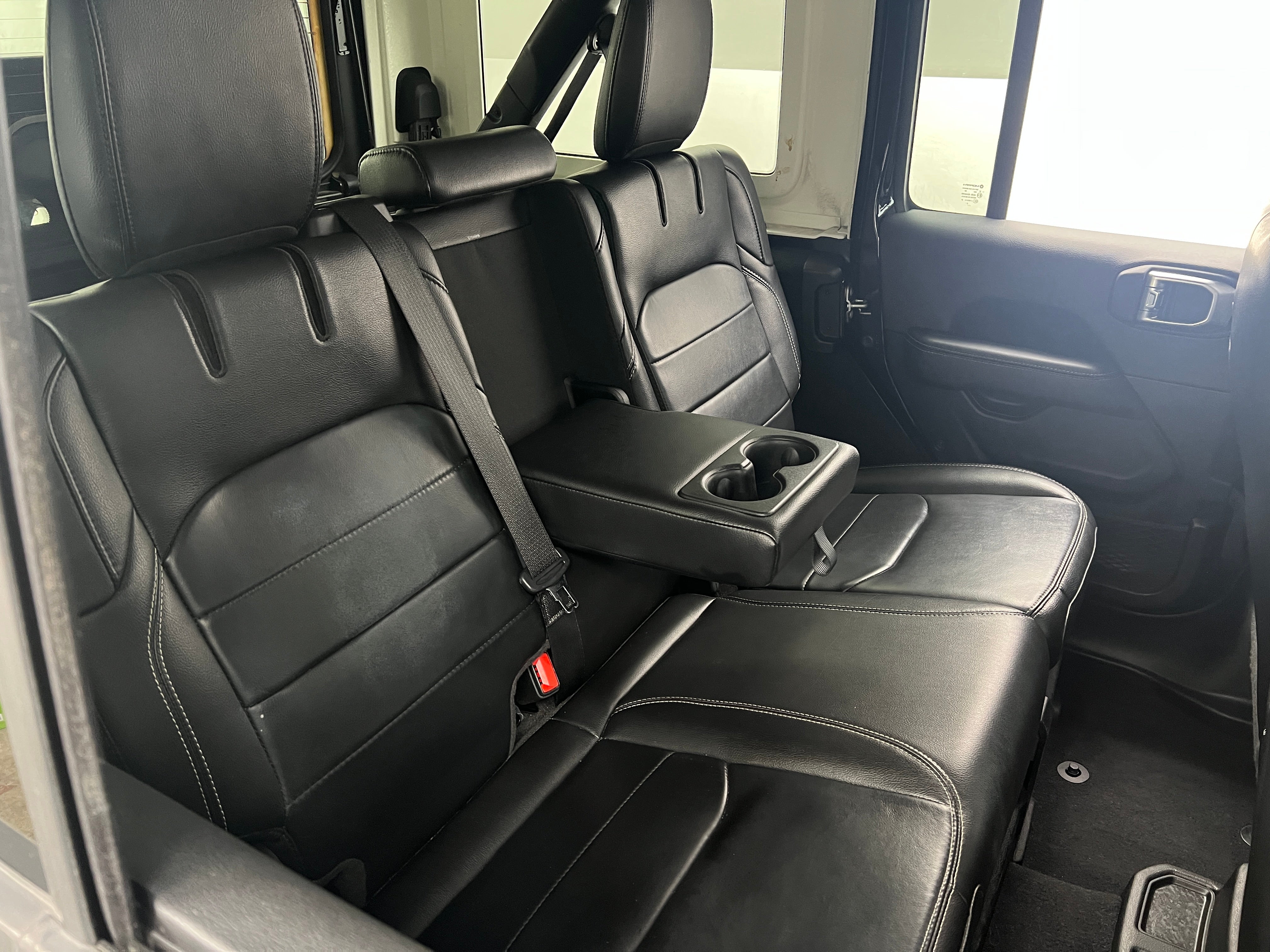 2023 Jeep Wrangler Sahara 4xe 5