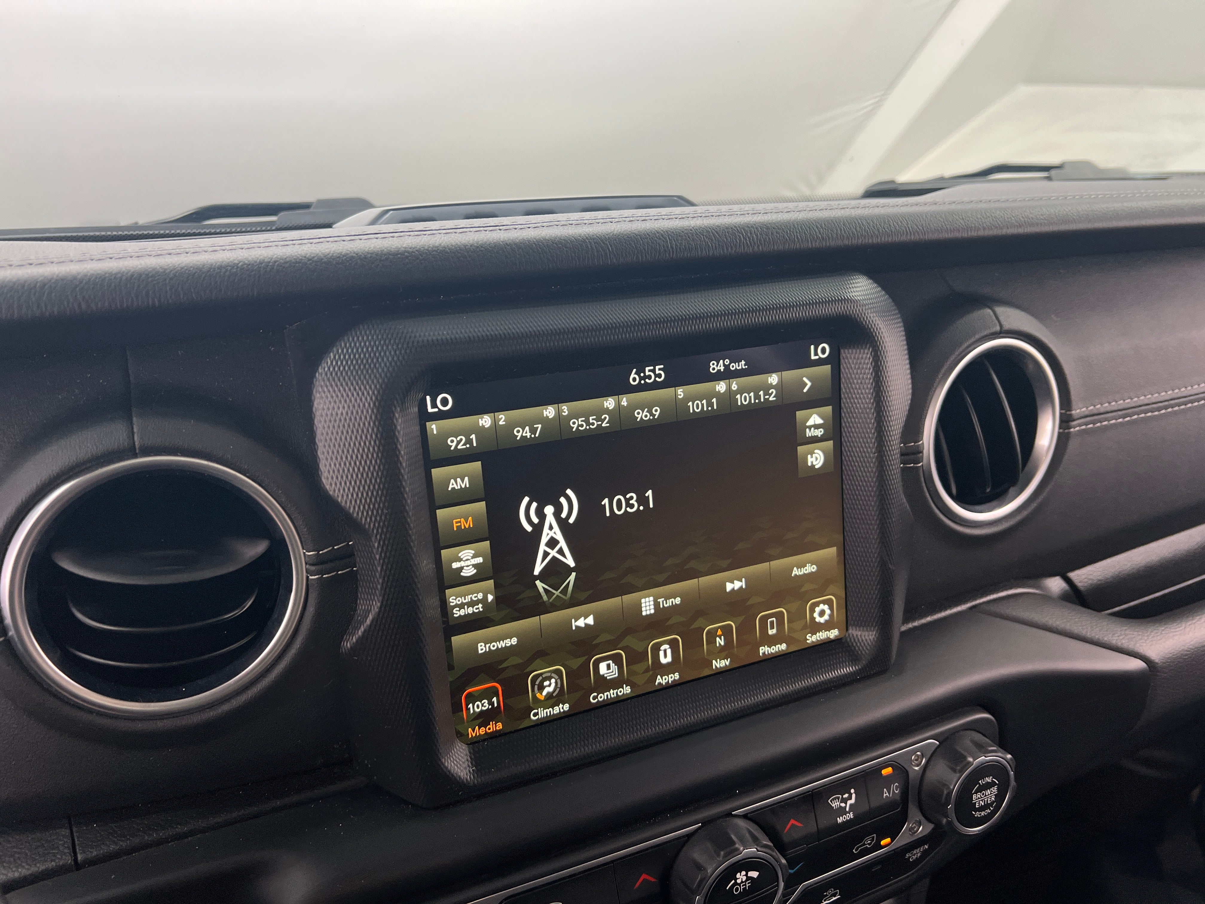 2023 Jeep Wrangler Sahara 4xe 3