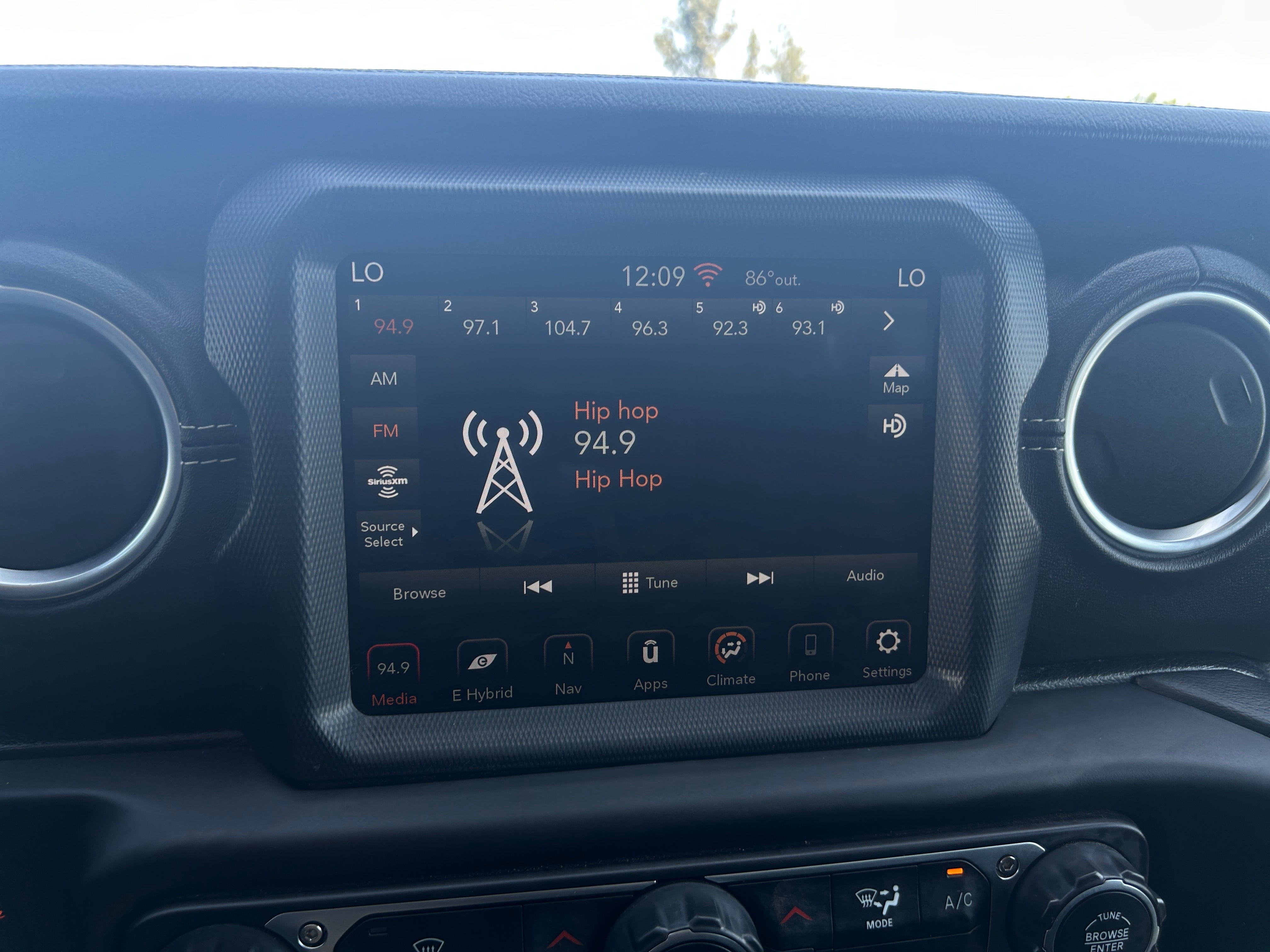 2023 Jeep Wrangler Sahara 4xe 4