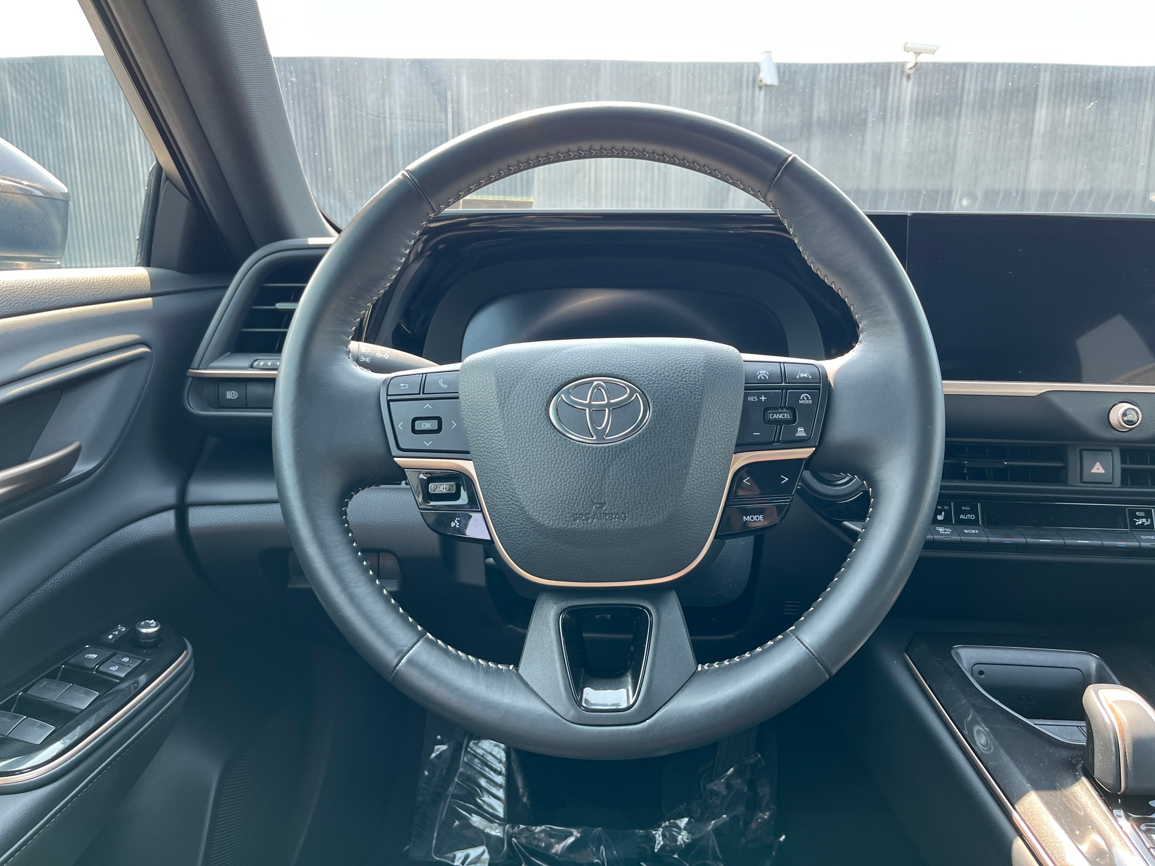 2024 Toyota Crown XLE 5