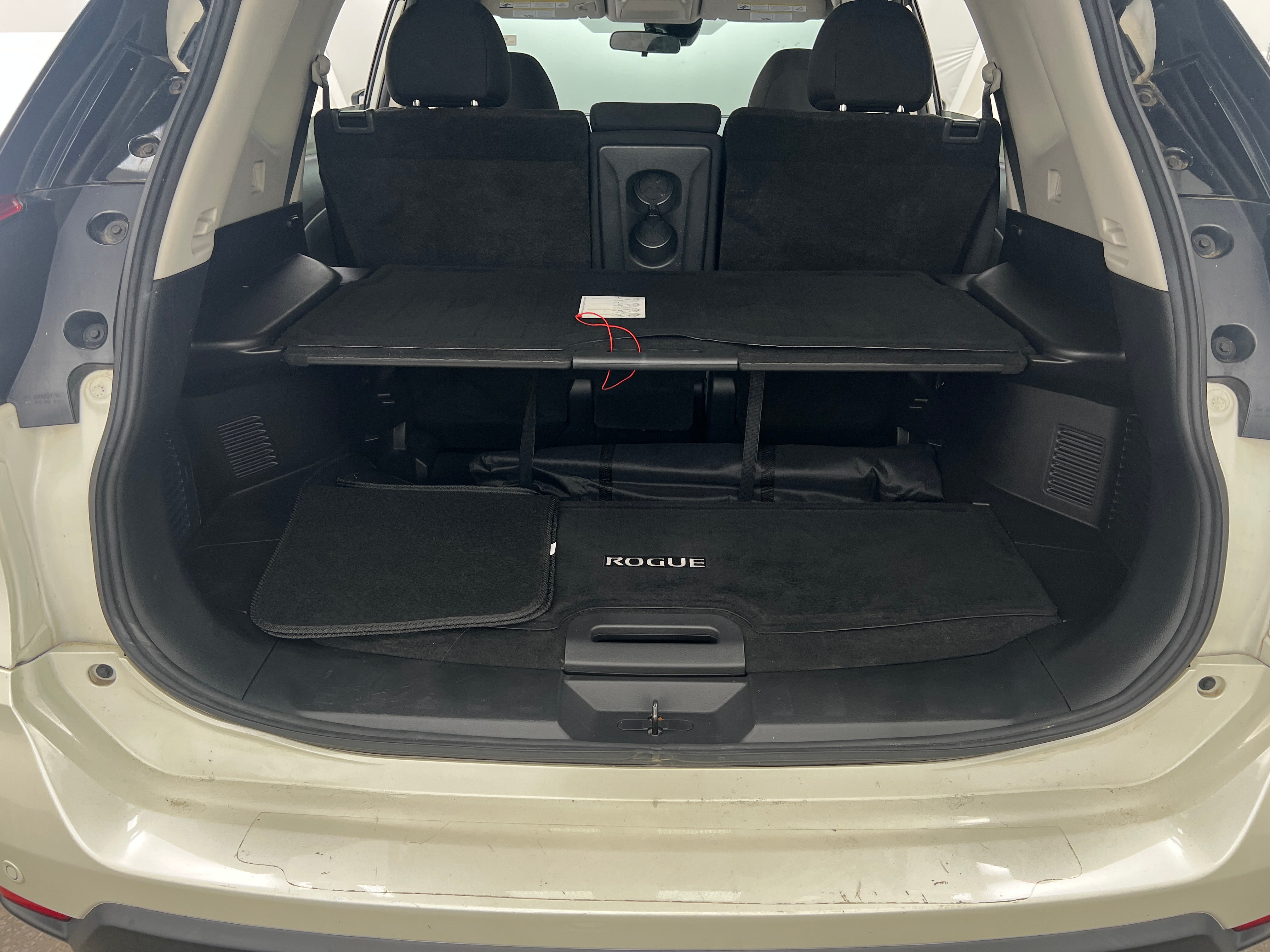 2019 Nissan Rogue SV 7
