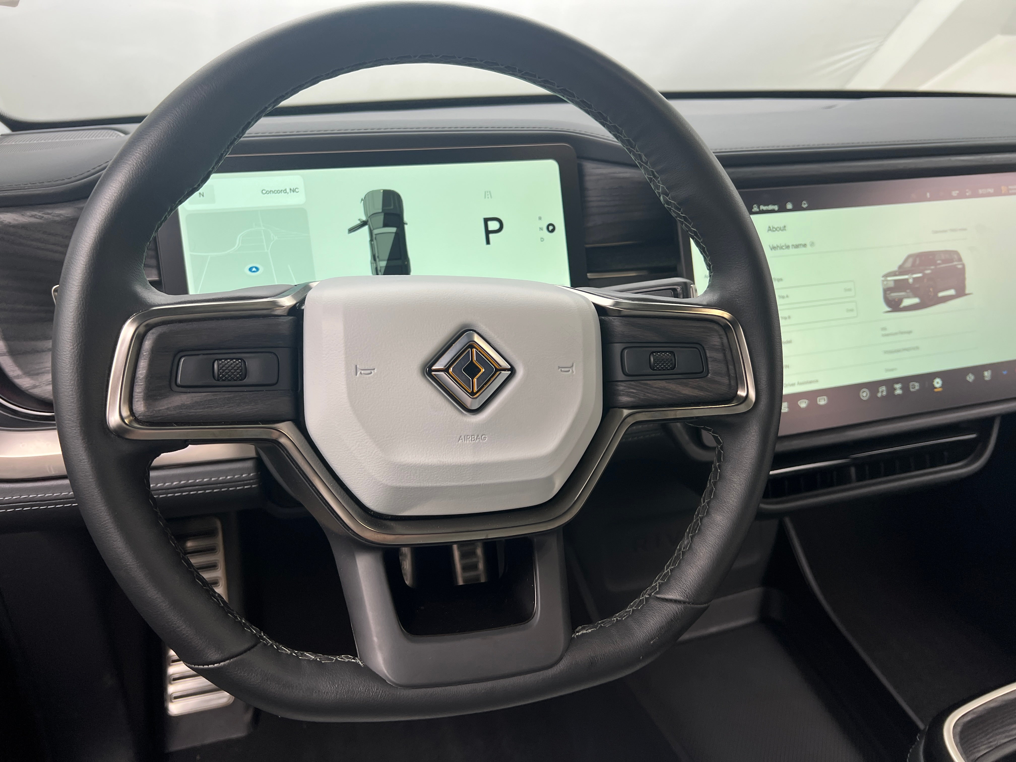 2023 Rivian R1S Adventure 4