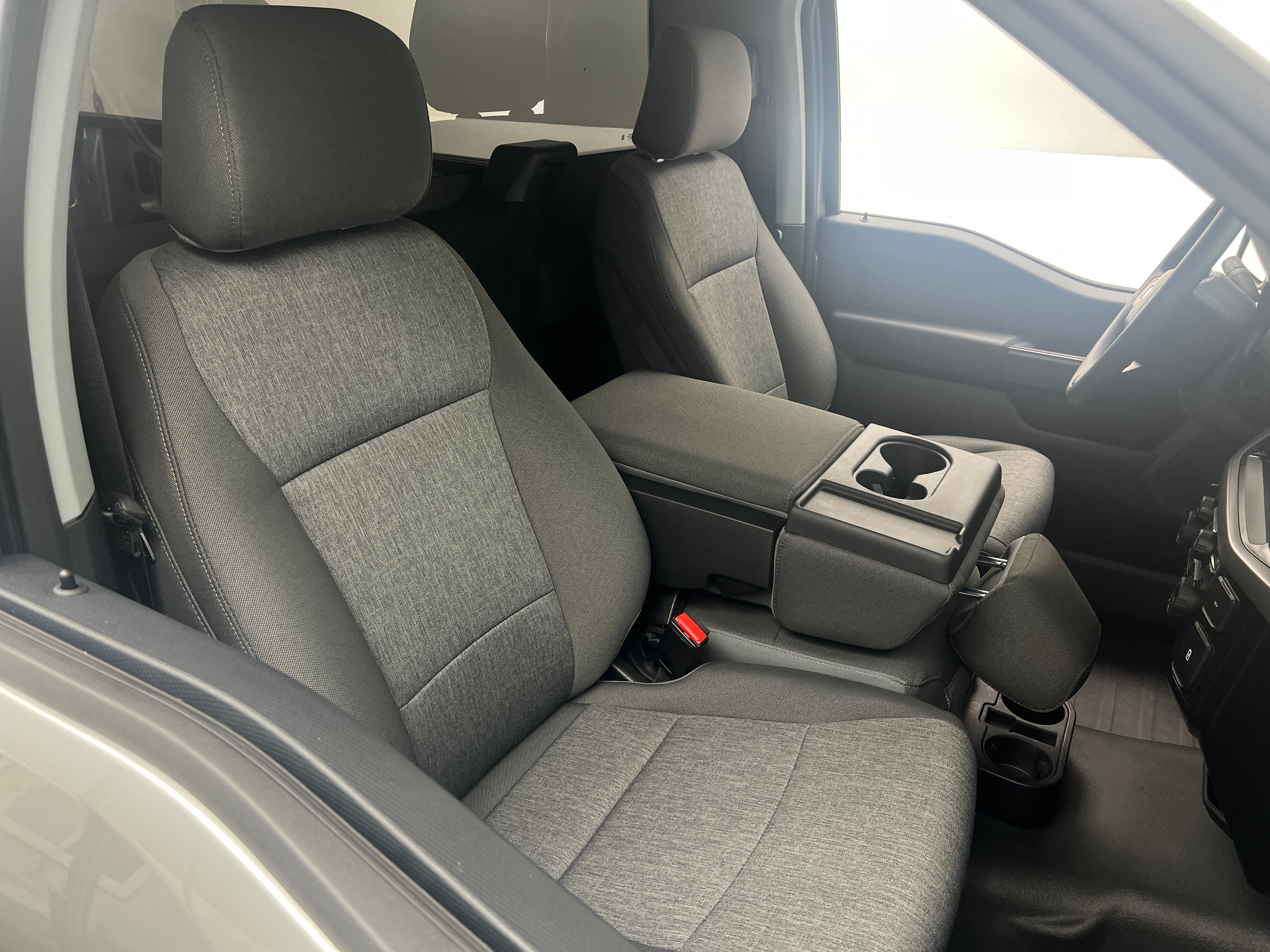 2024 Ford Econoline E-150 2