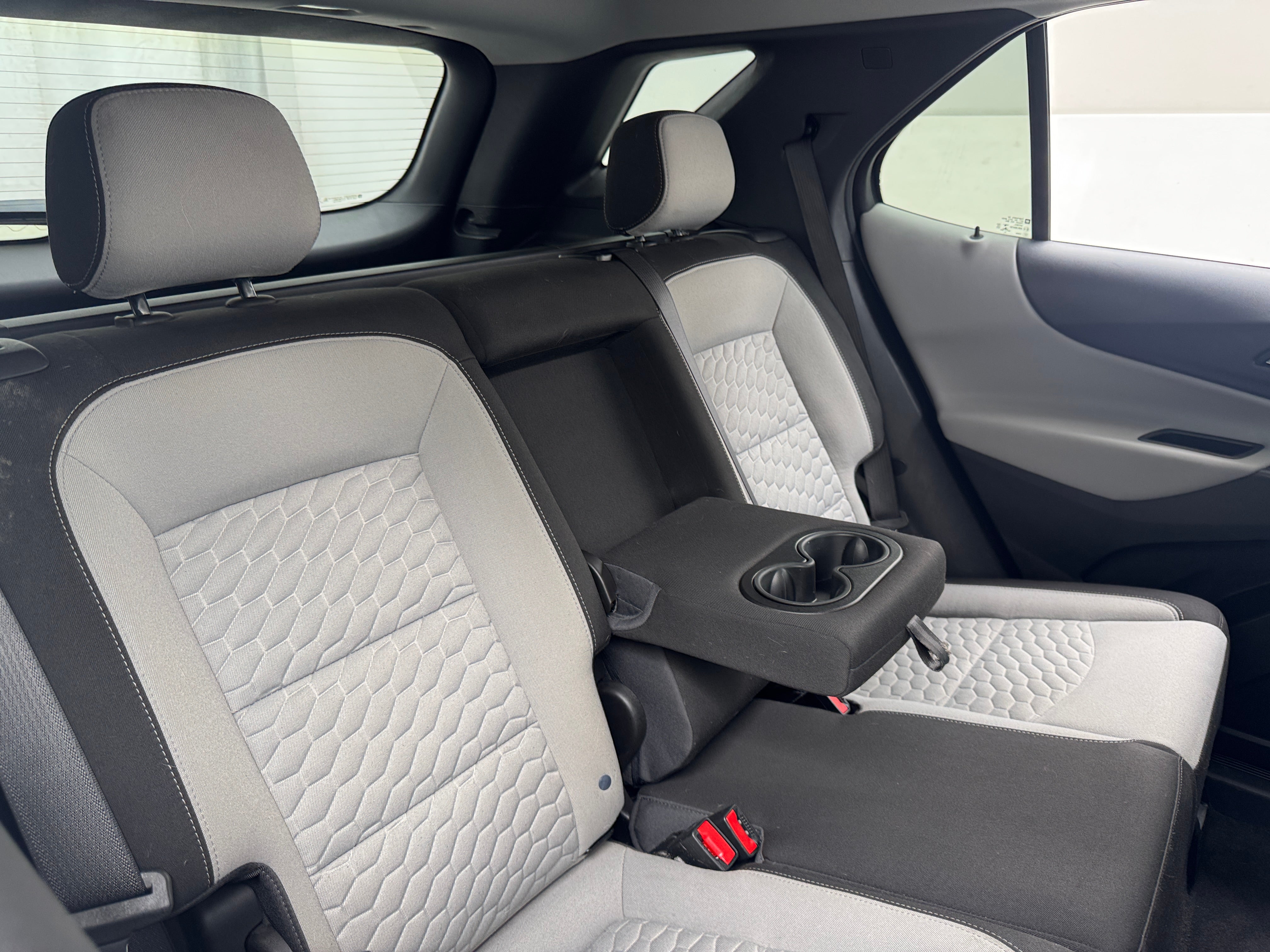 2021 Chevrolet Equinox LS 6
