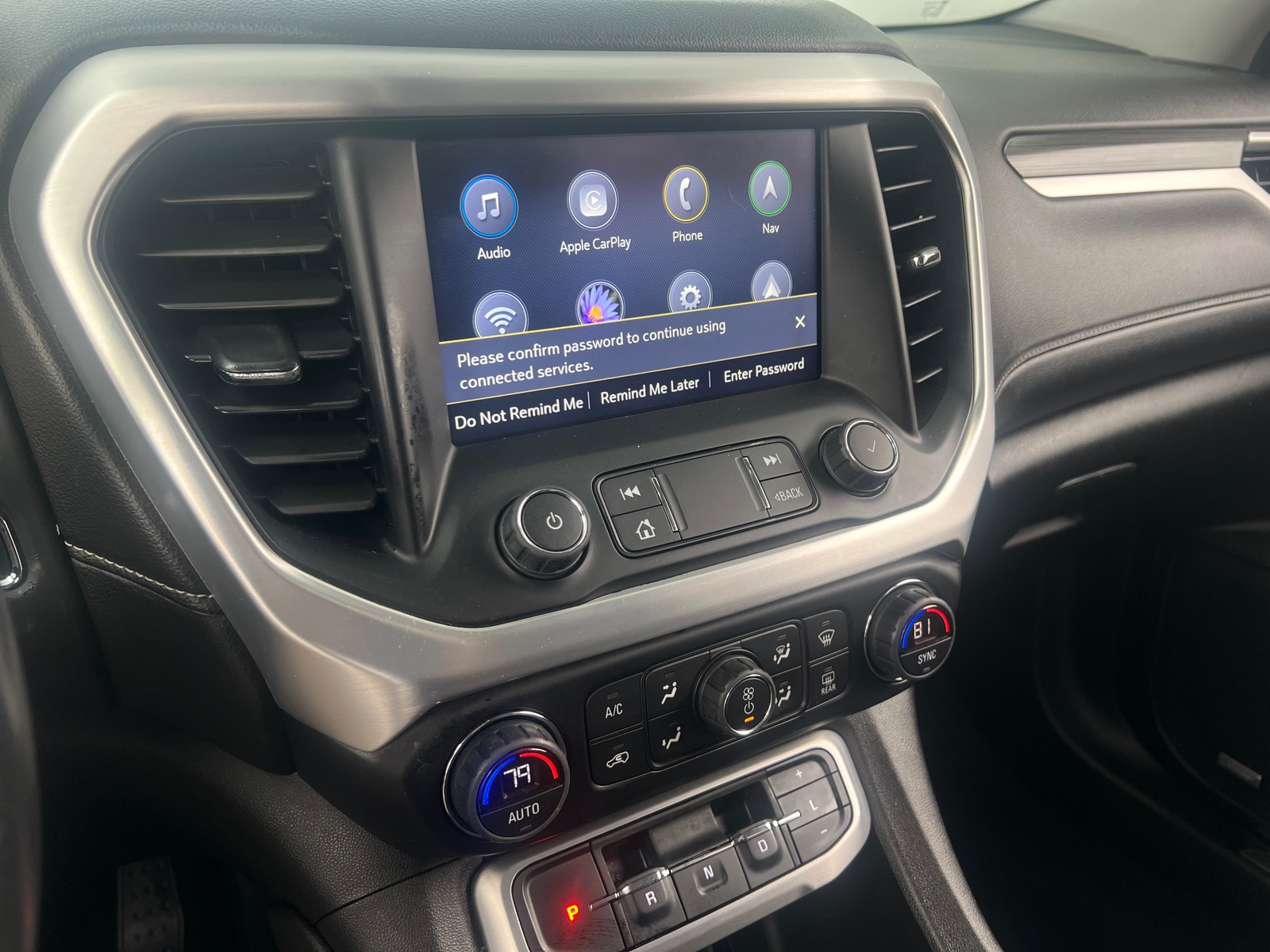 Thumbnail: 2020 GMC Acadia - 3