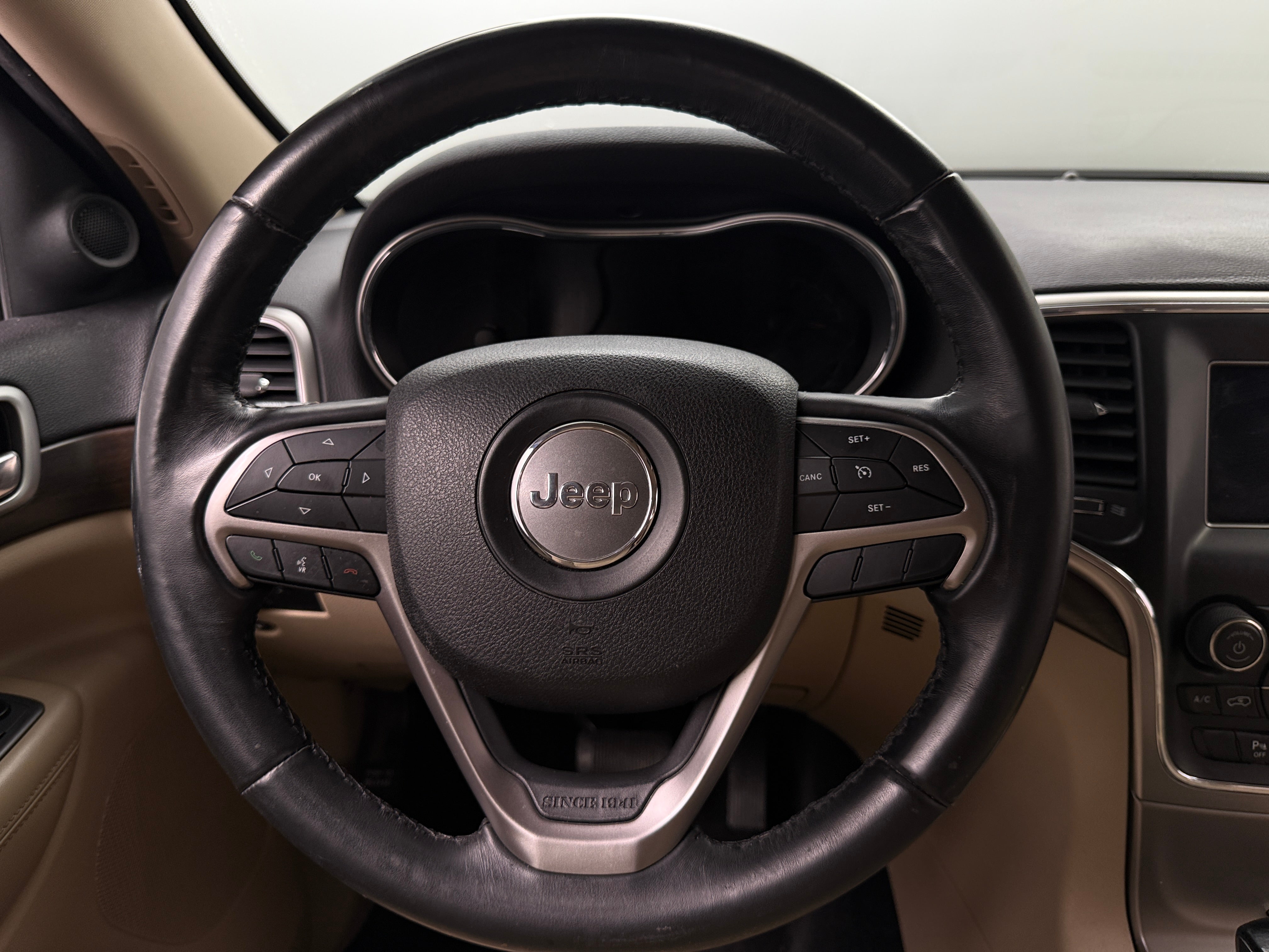 2018 Jeep Grand Cherokee Laredo 5