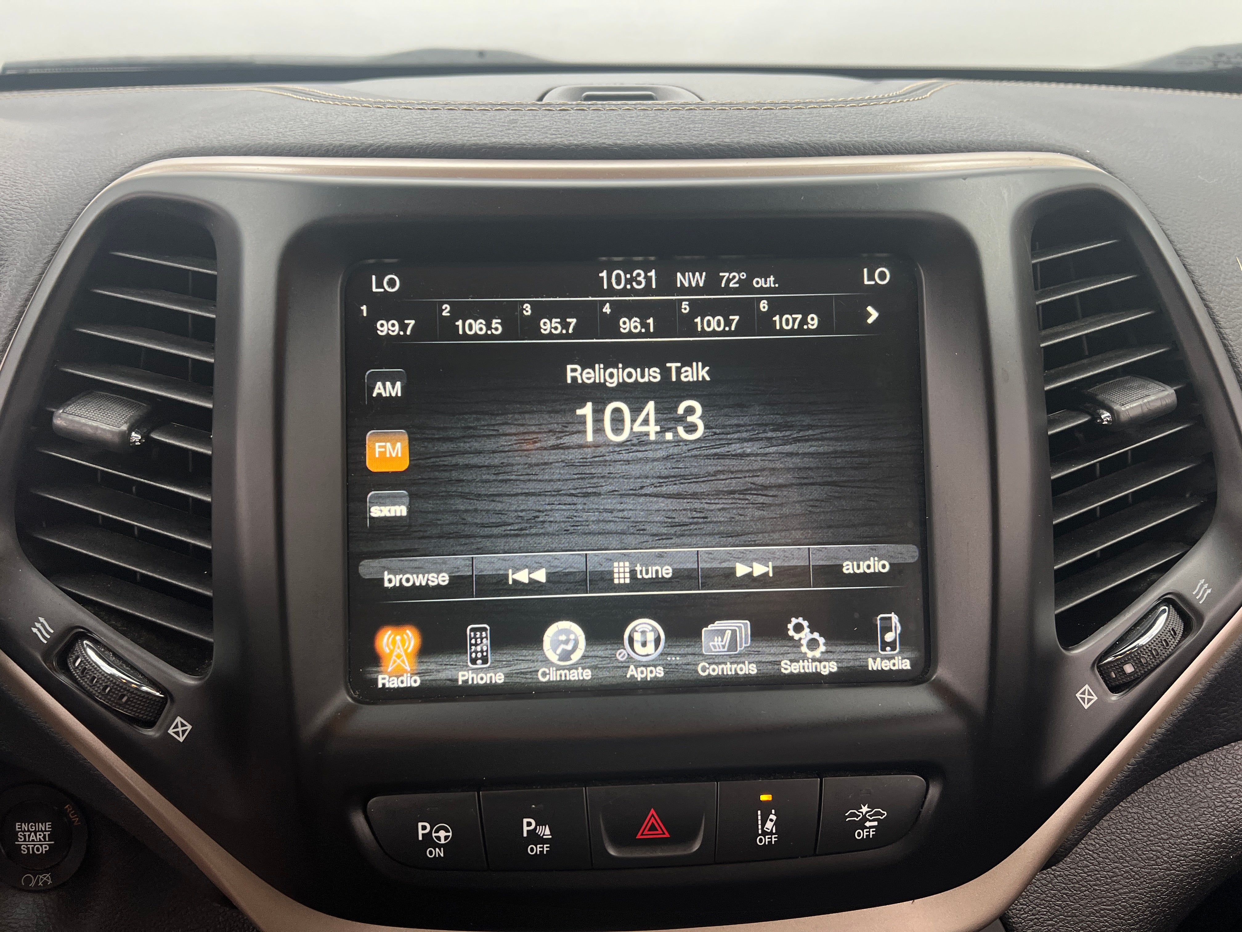 2018 Jeep Cherokee Limited Edition 3