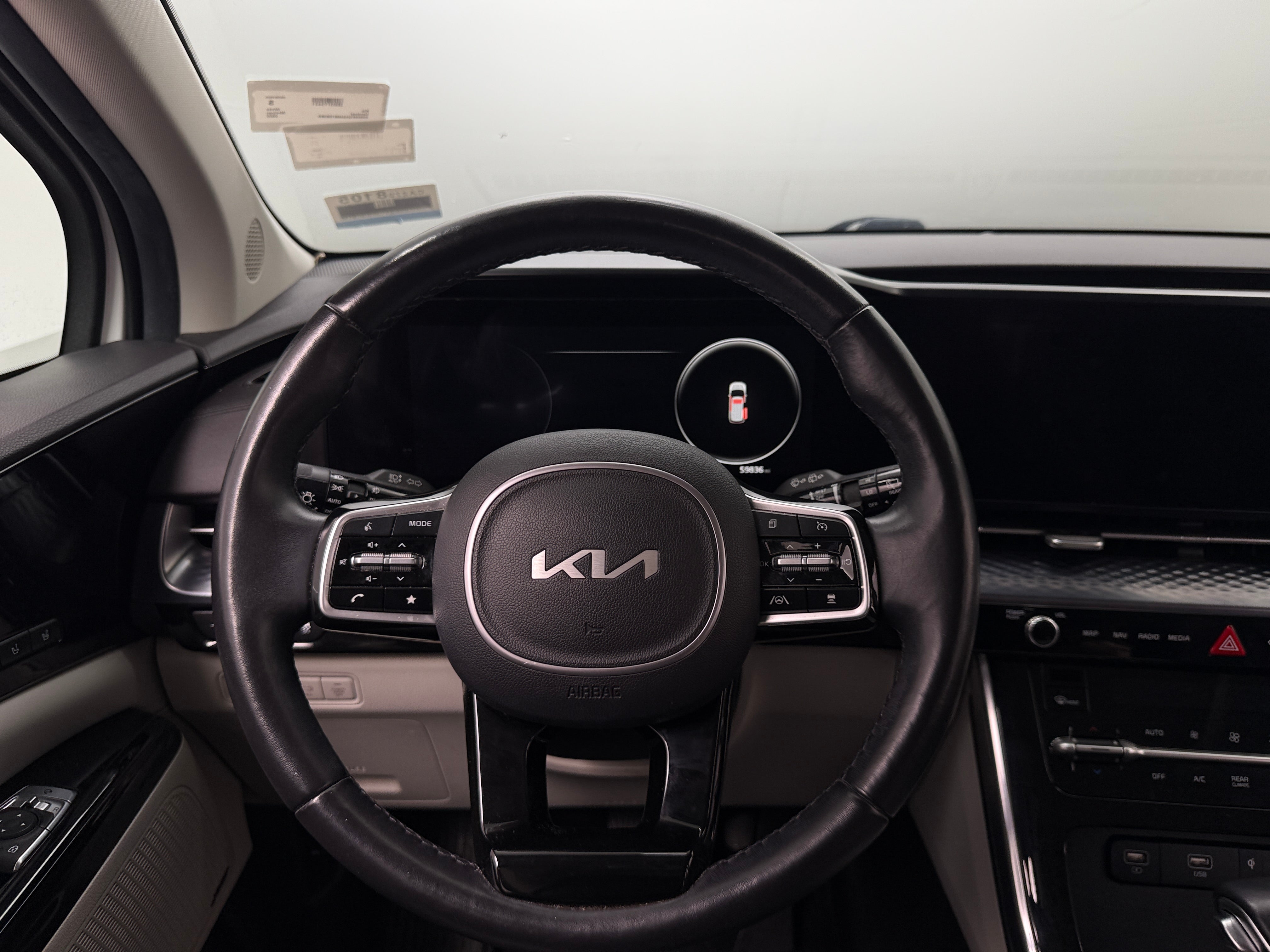 2022 Kia Carnival SX Prestige 4