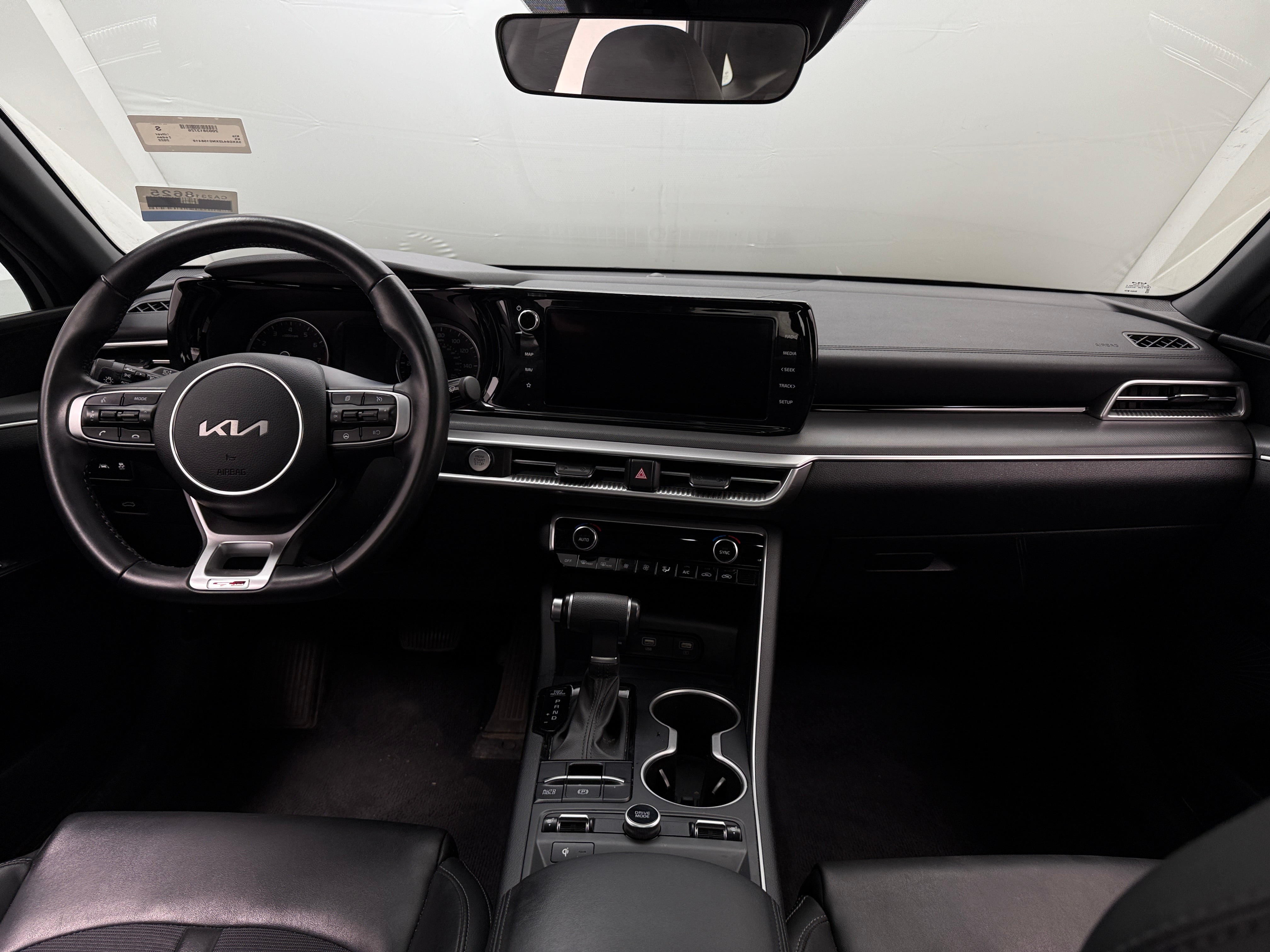 Thumbnail: 2022 Kia K5 - 2