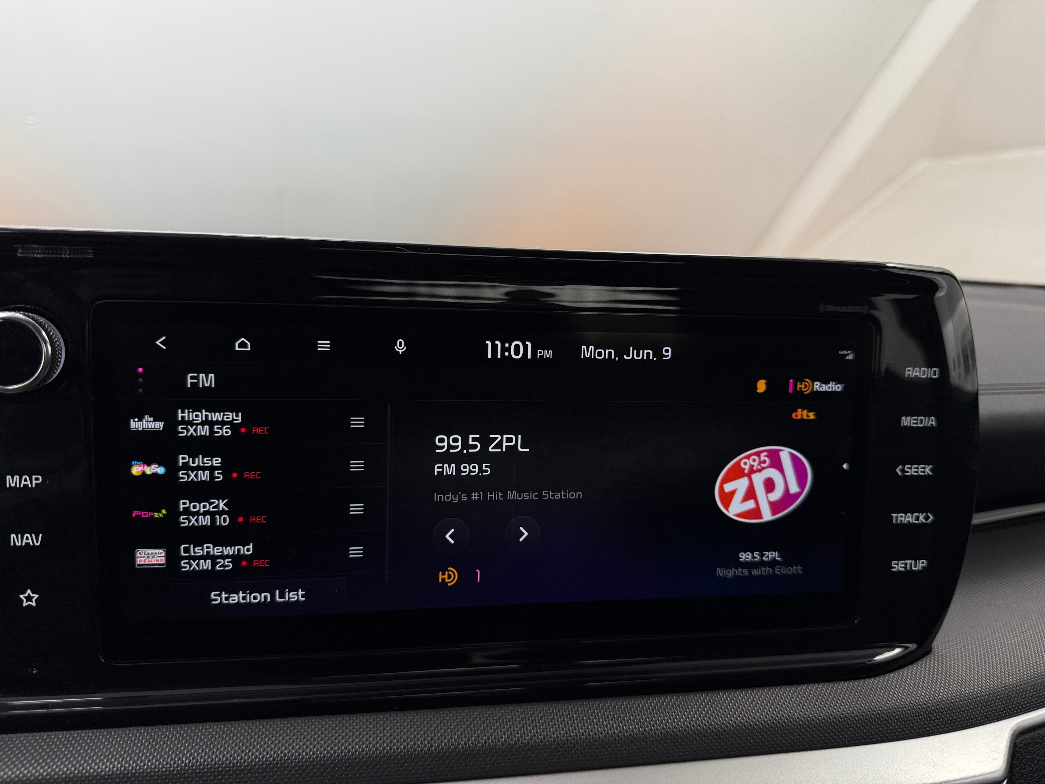 Thumbnail: 2022 Kia K5 - 3