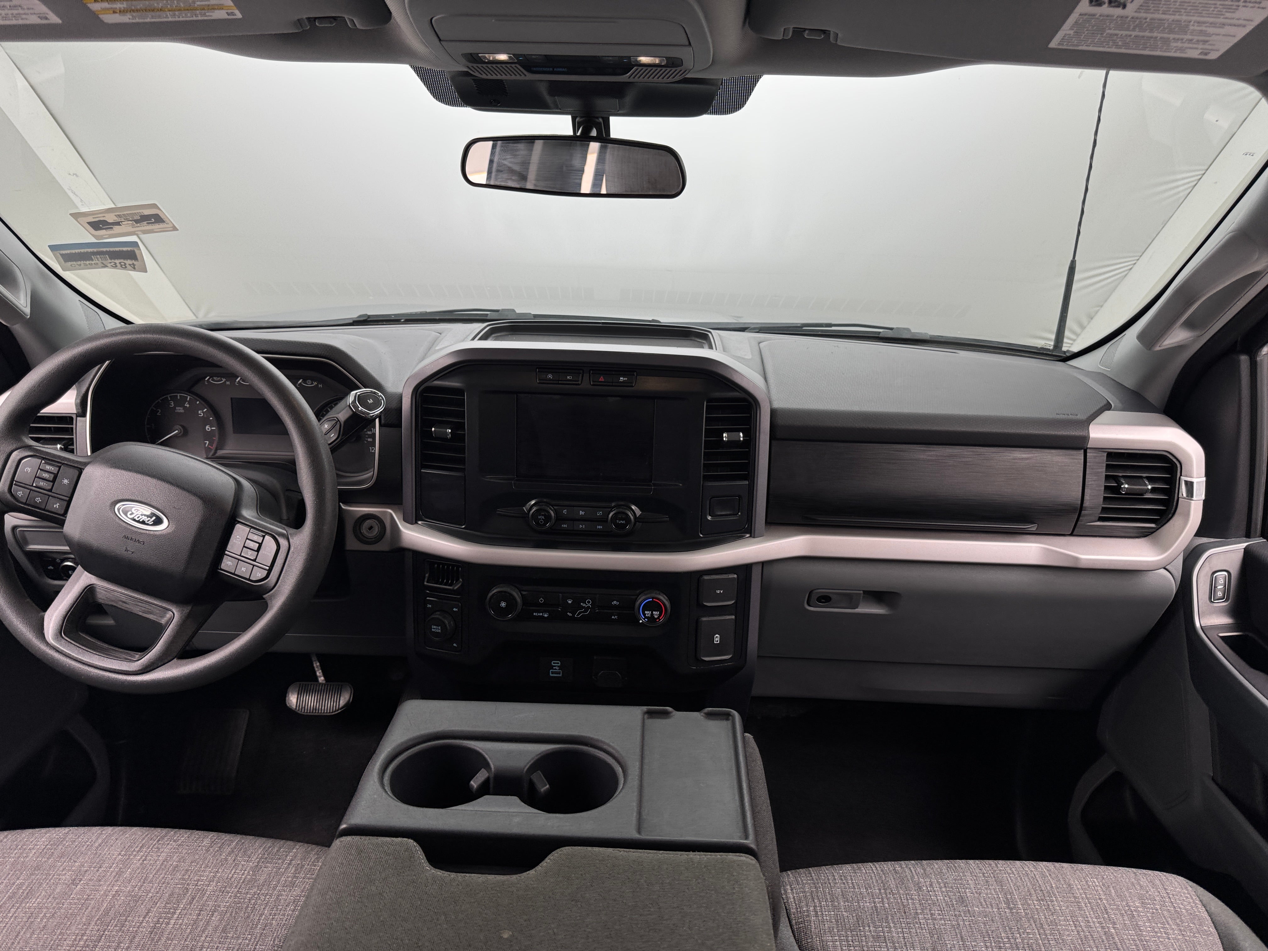 2023 Ford Econoline E-150 3