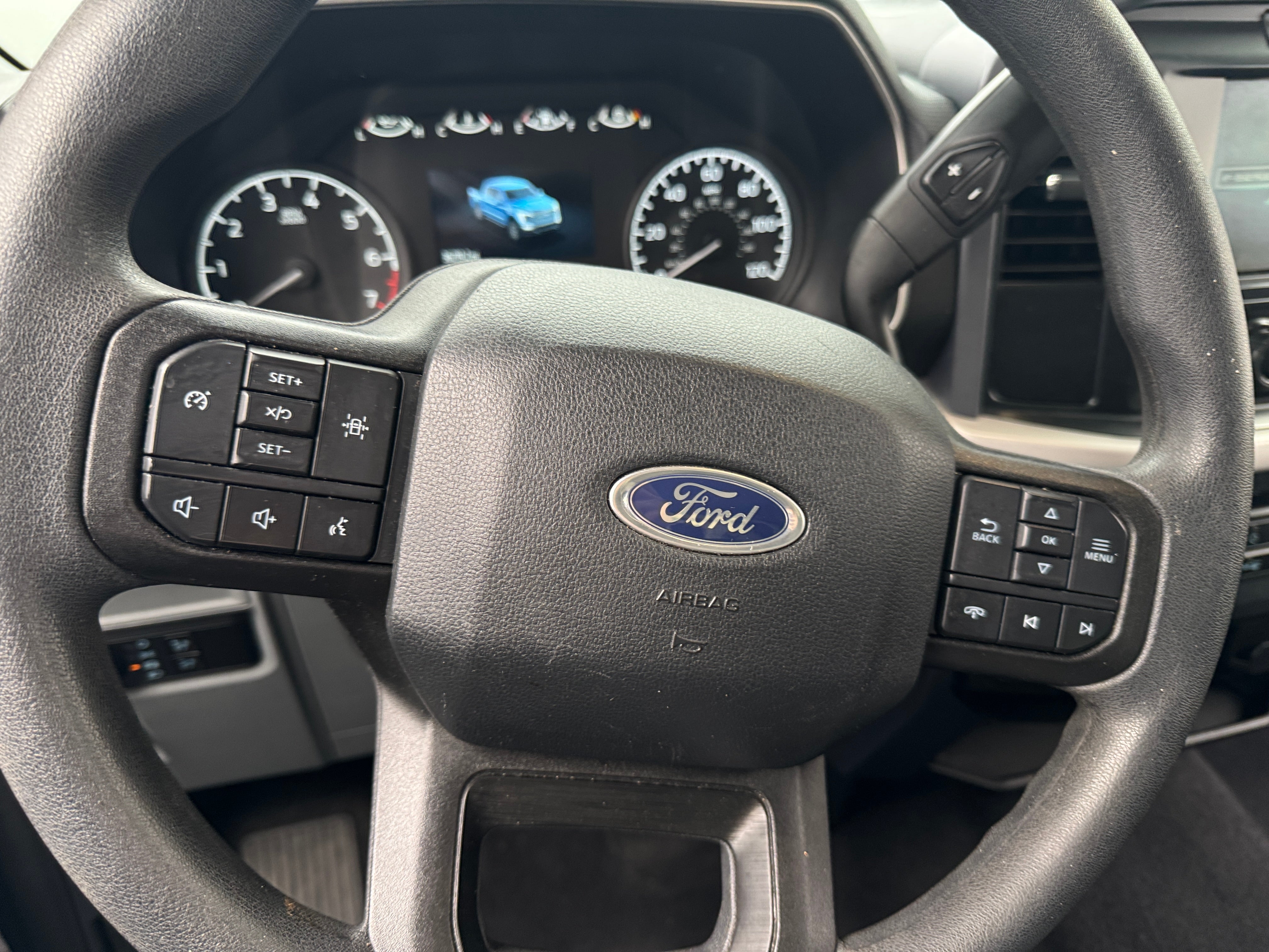 2023 Ford Econoline E-150 5
