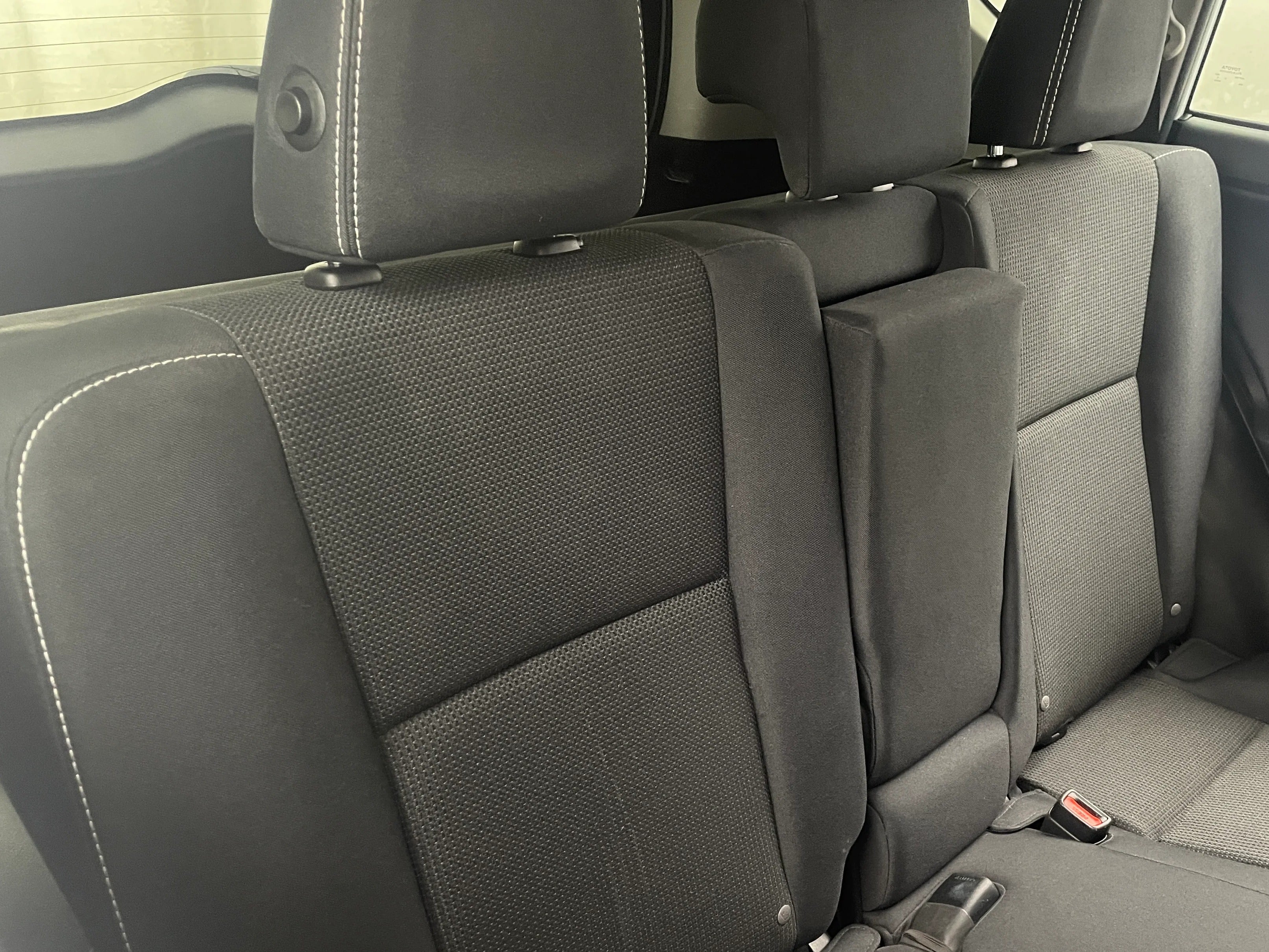 2018 Toyota RAV4 XLE 6