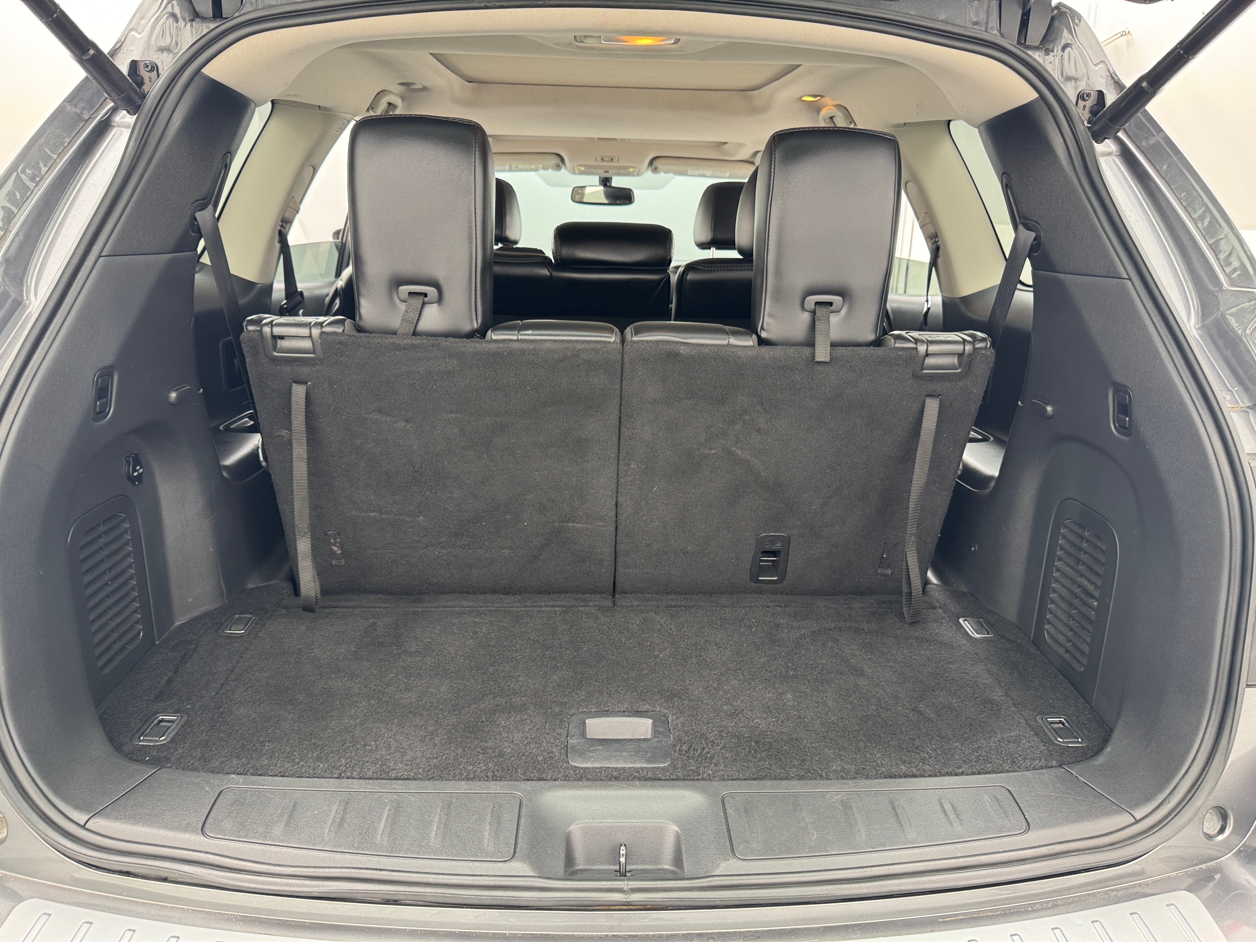 Thumbnail: 2018 Nissan Pathfinder - 6