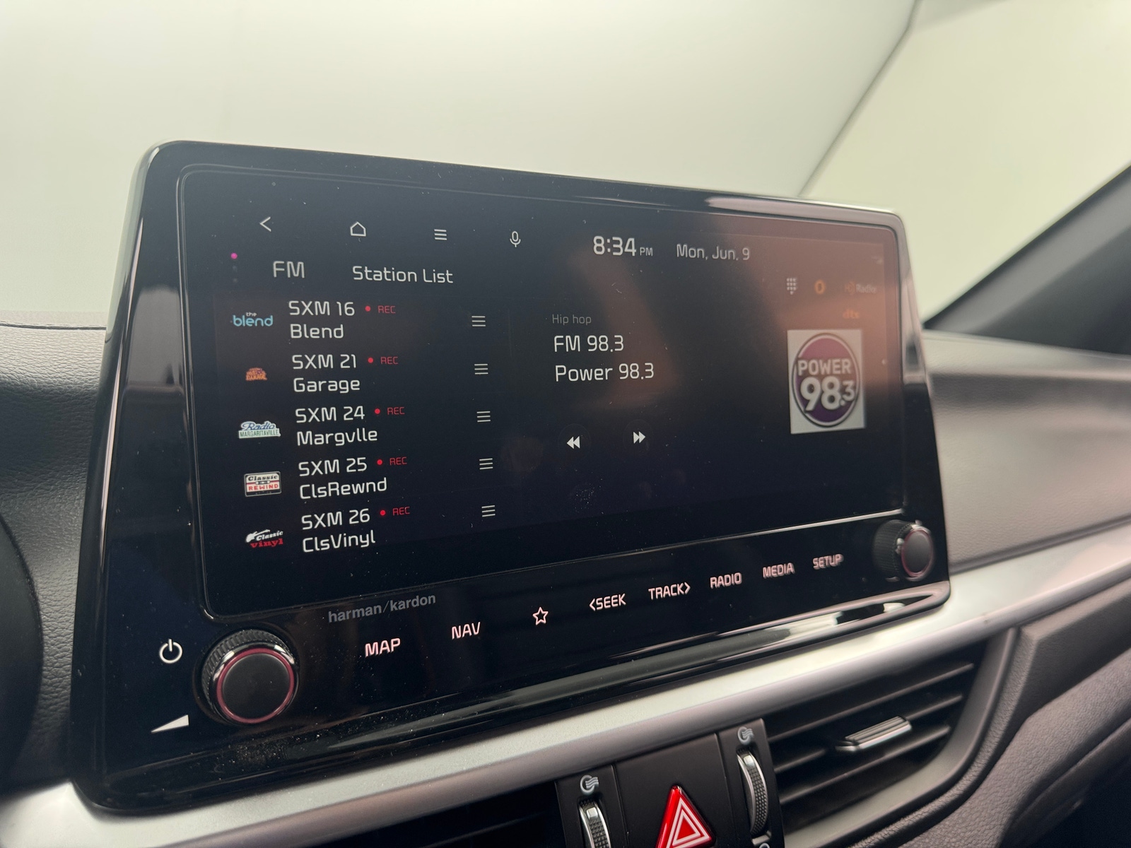 Thumbnail: 2023 Kia Forte - 3