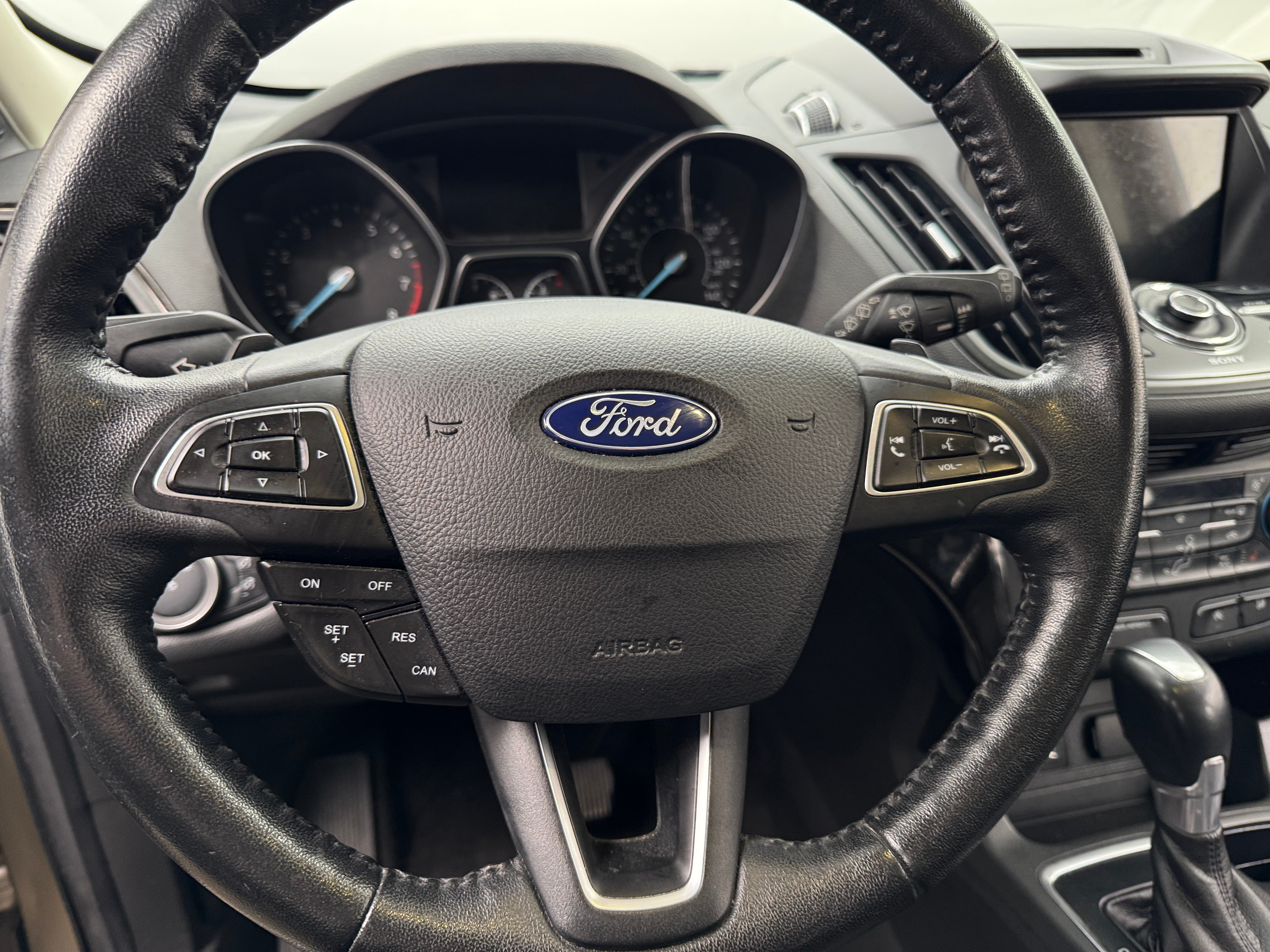 2017 Ford Escape Titanium 4