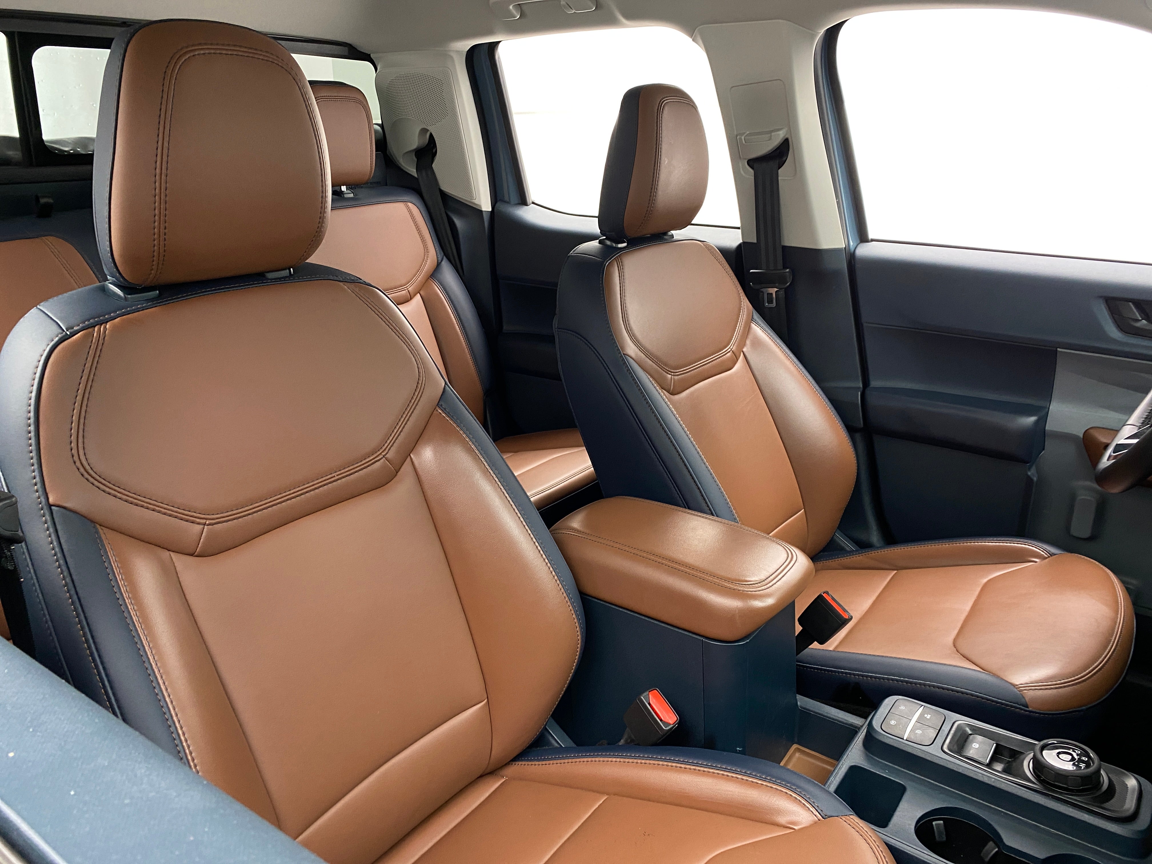 2023 Ford Maverick Lariat 2