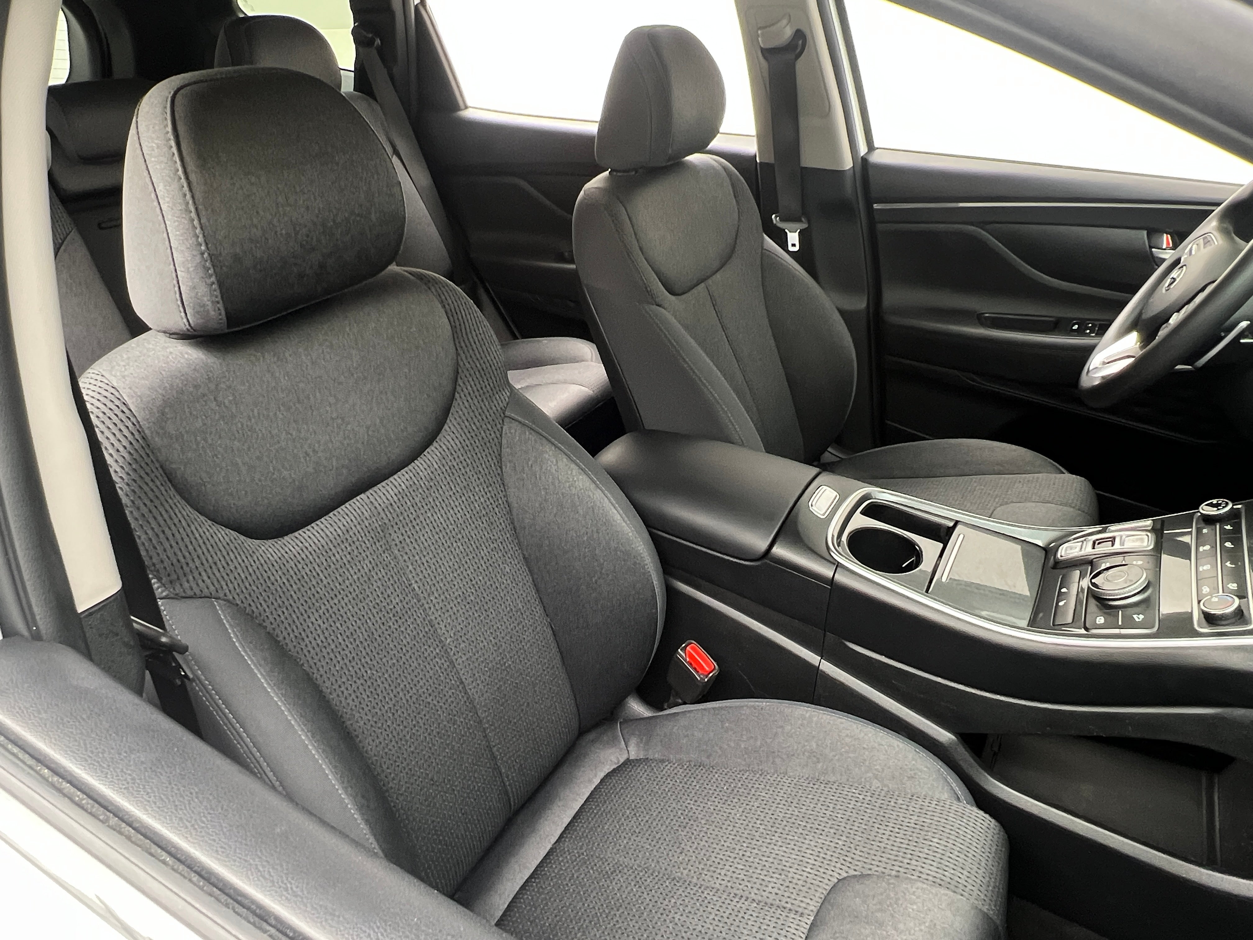 2022 Hyundai Santa Fe SEL 2