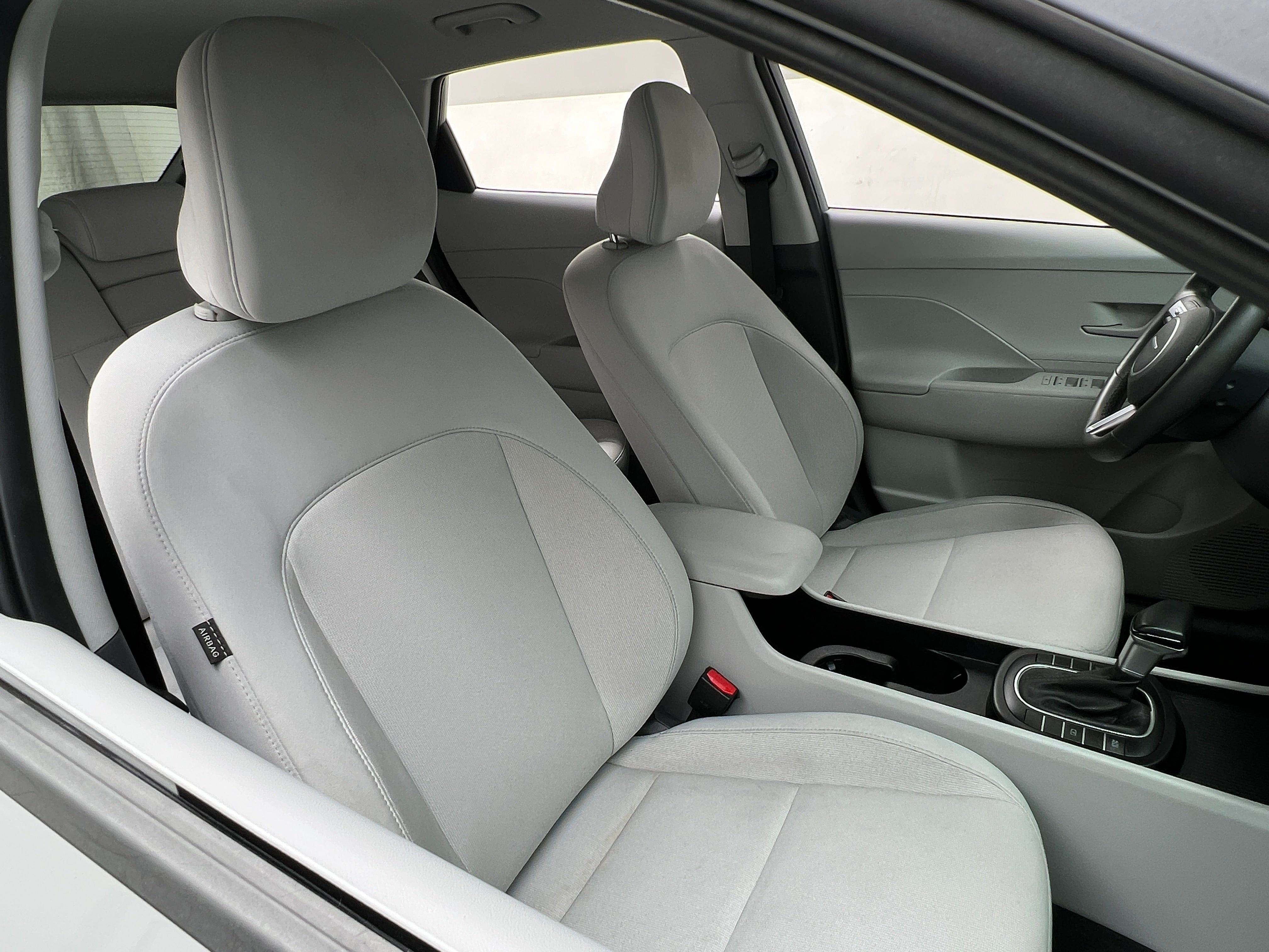 2024 Hyundai Kona SEL 2