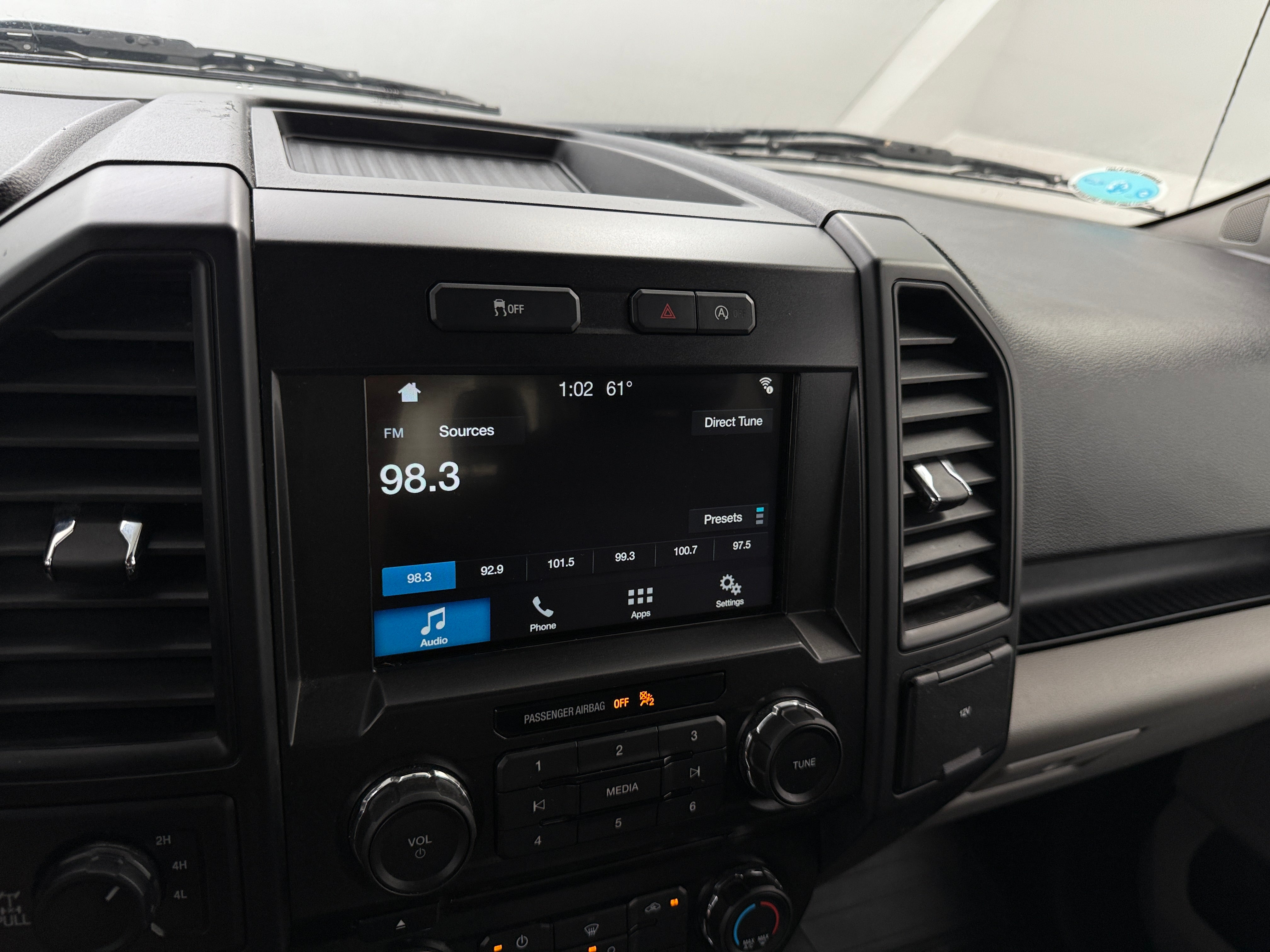 2018 Ford Econoline E-150 4