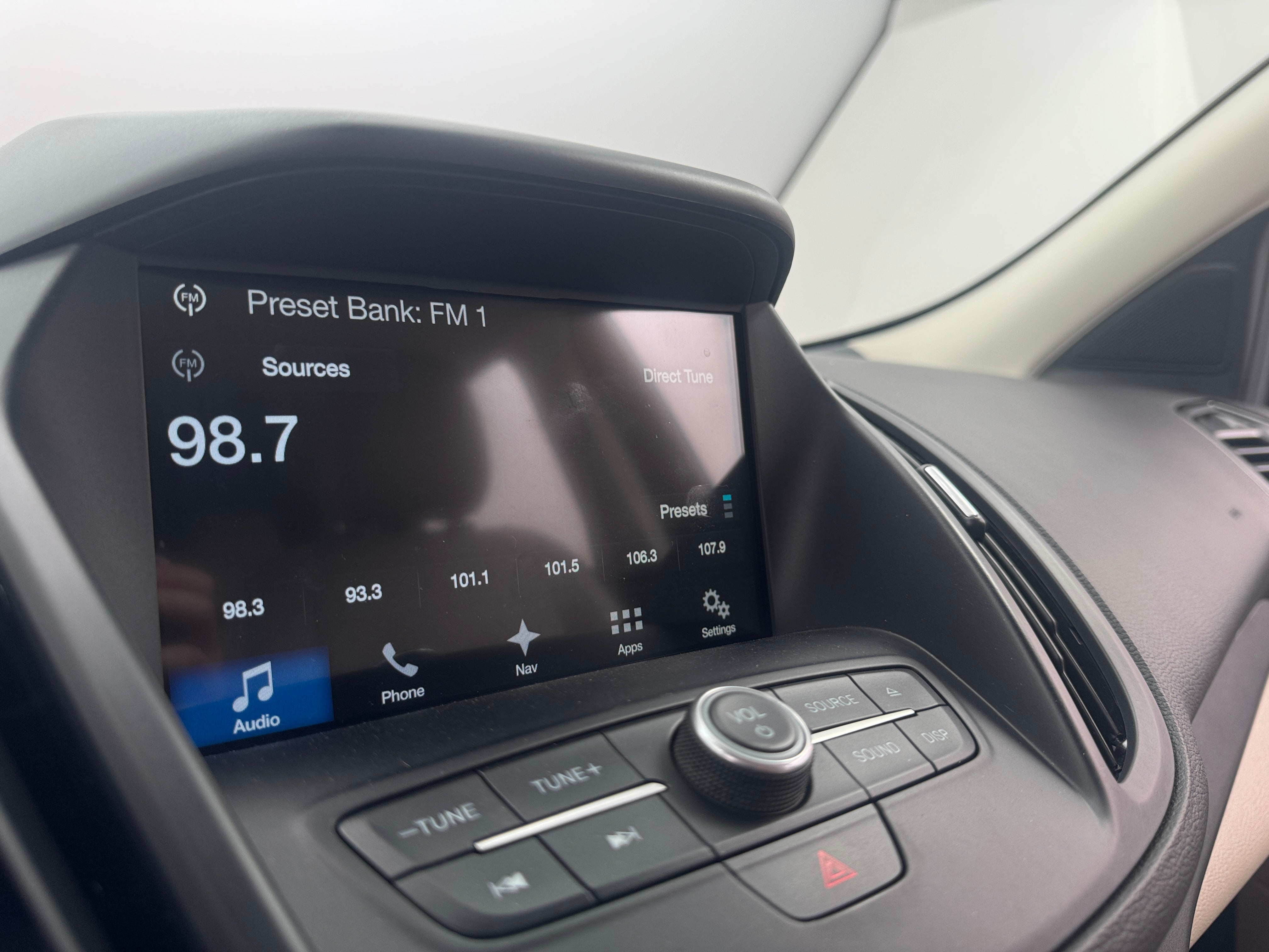 2018 Ford Escape SEL 3