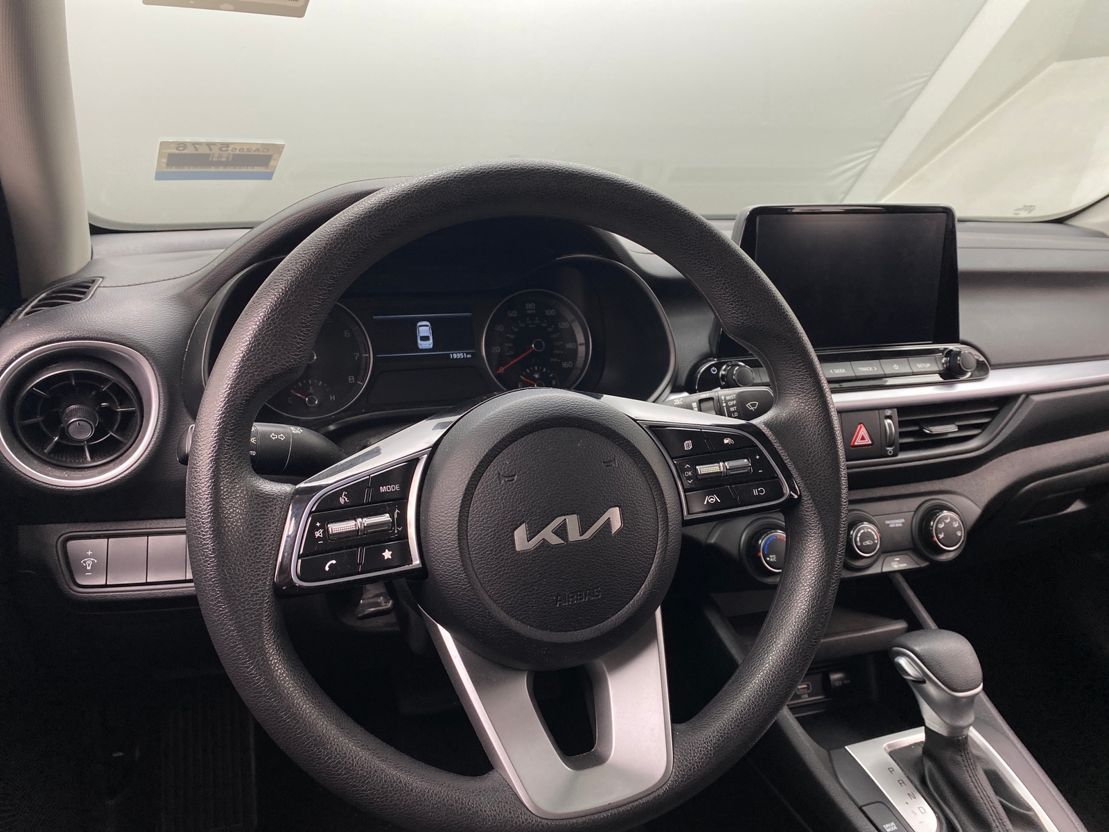 Thumbnail: 2023 Kia Forte - 5