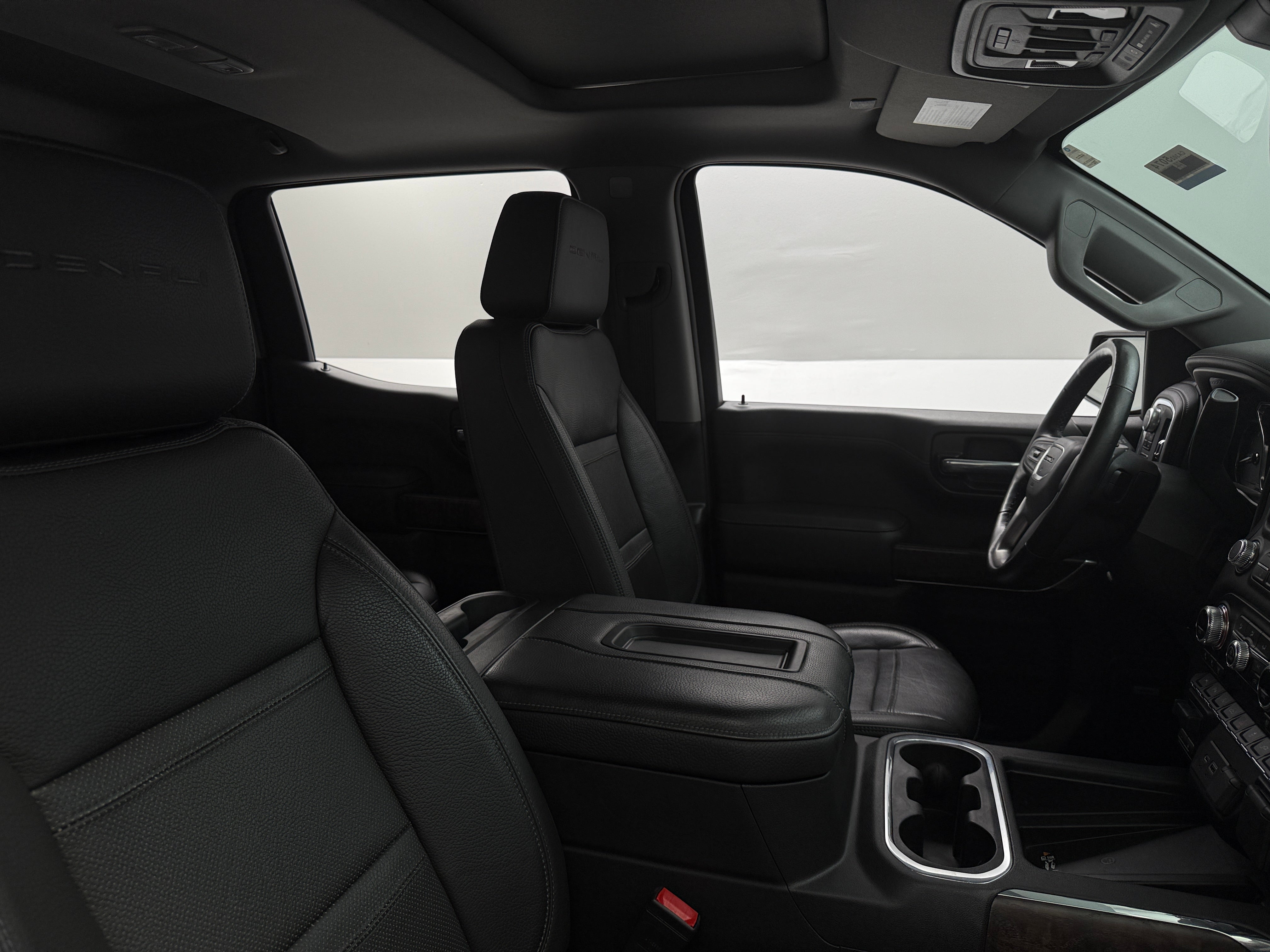 2020 GMC Sierra 1500 Denali 2