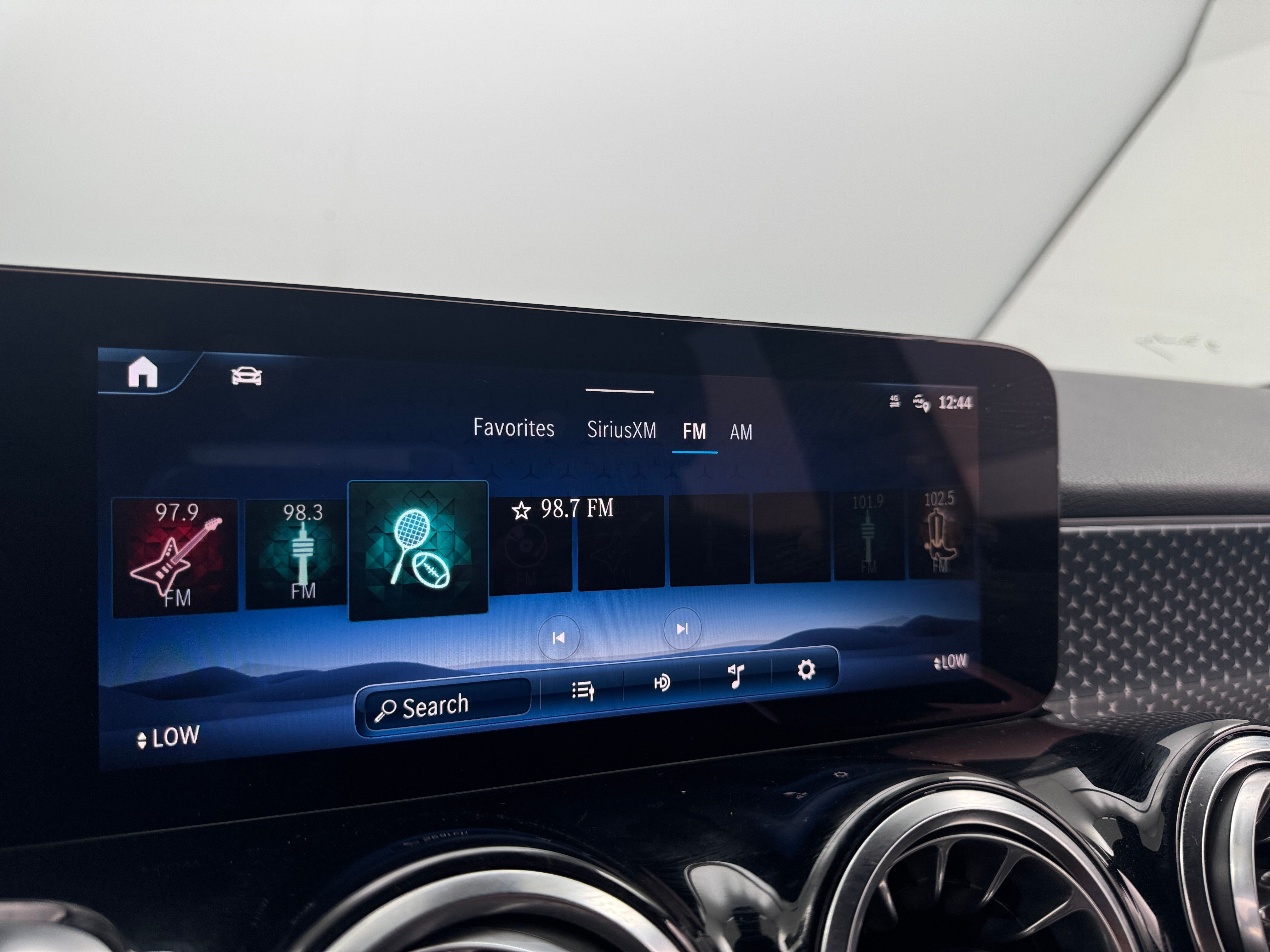 2024 Mercedes-Benz GLB 250 3
