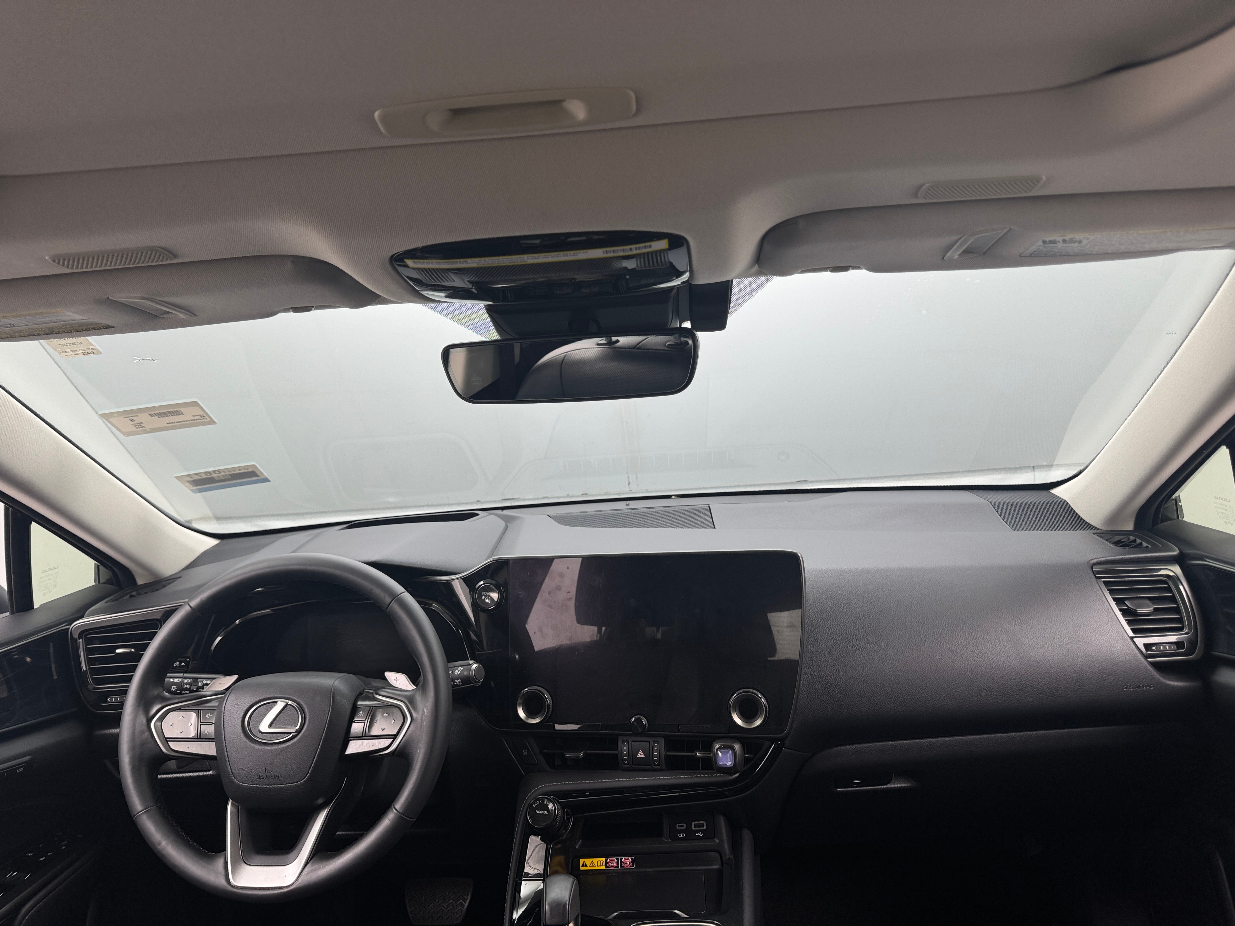 2025 Lexus NX Hybrid 350h Premium 3