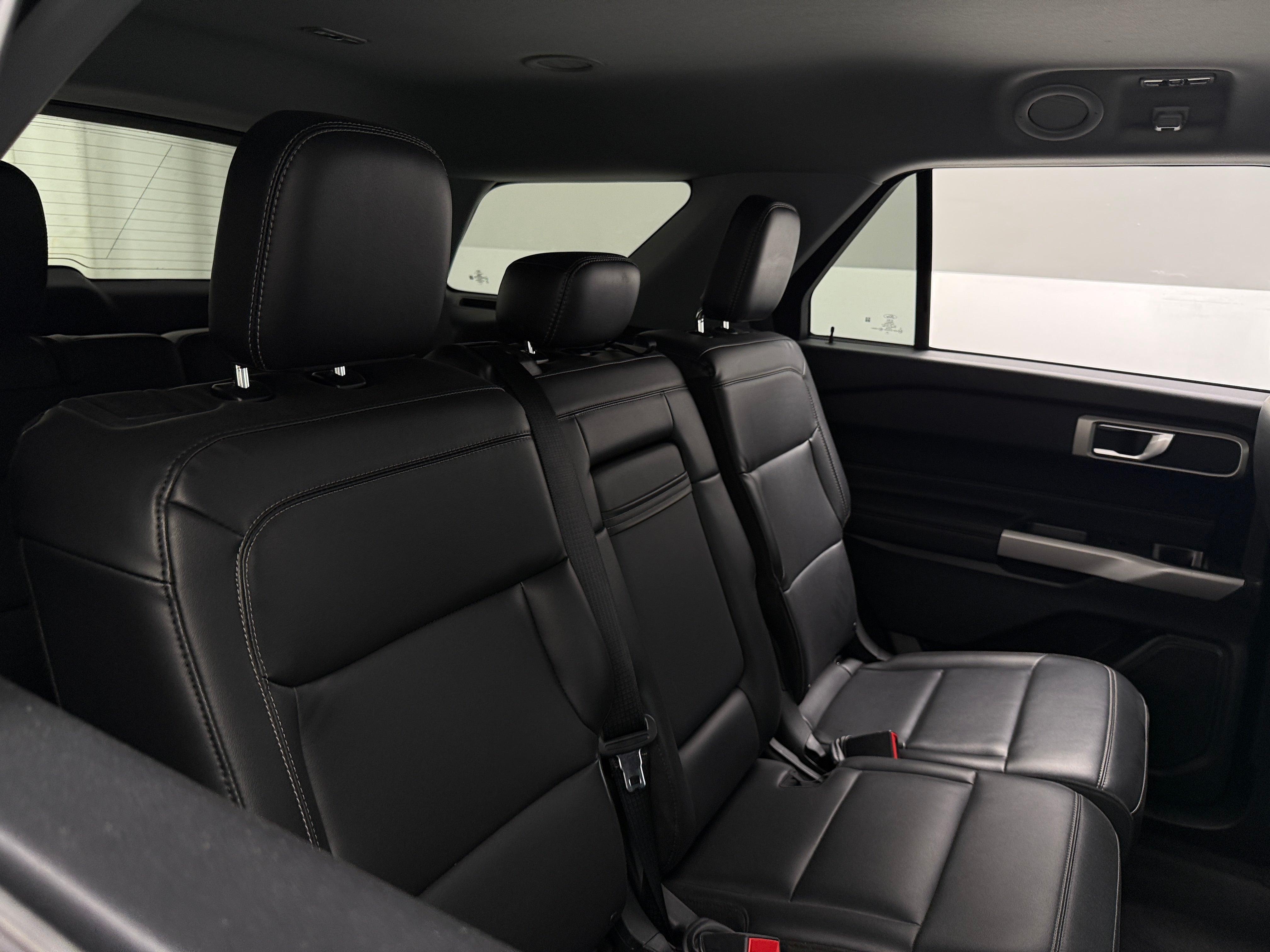 2023 Ford Explorer XLT 6