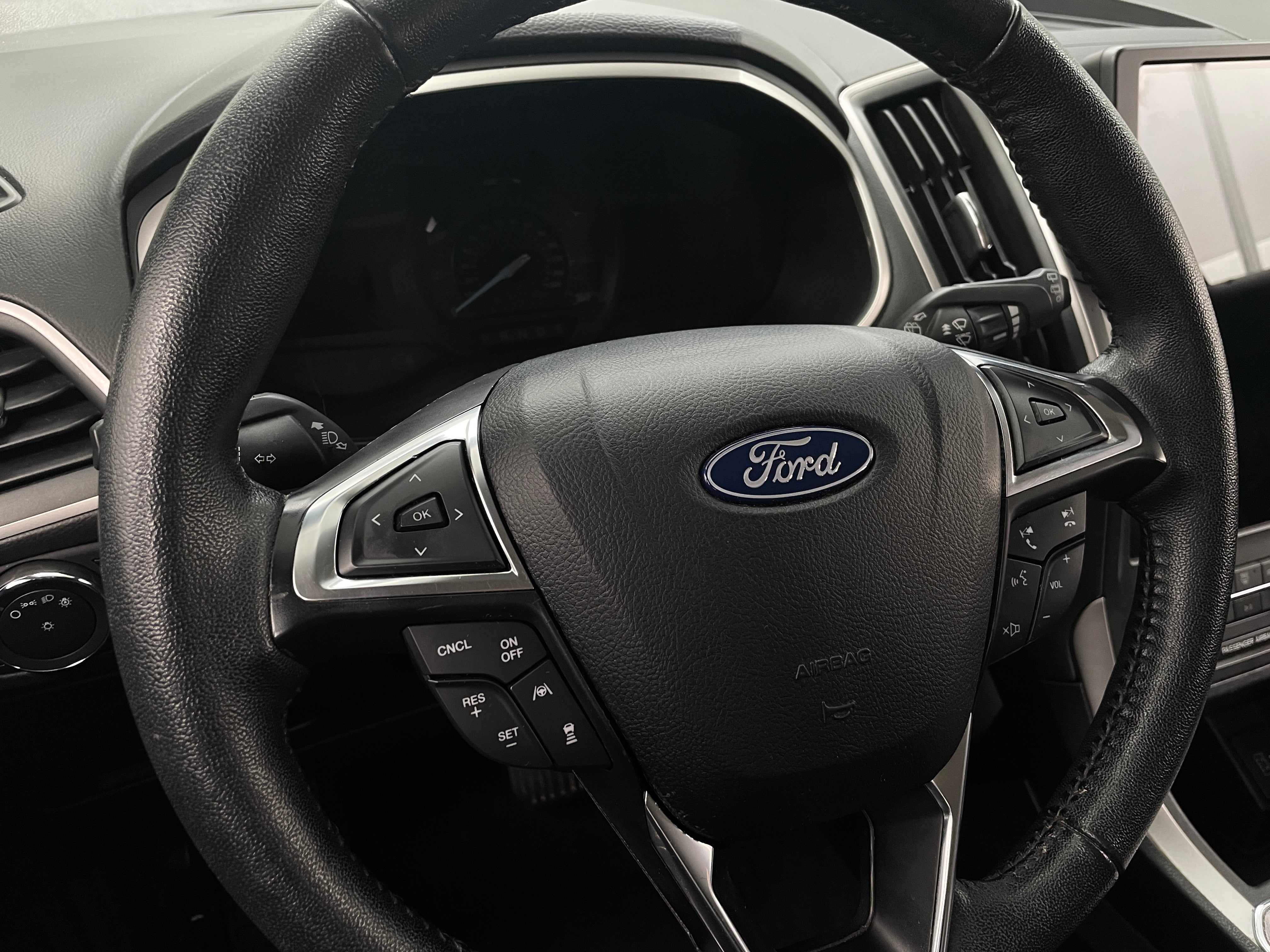 2021 Ford Edge SEL 4
