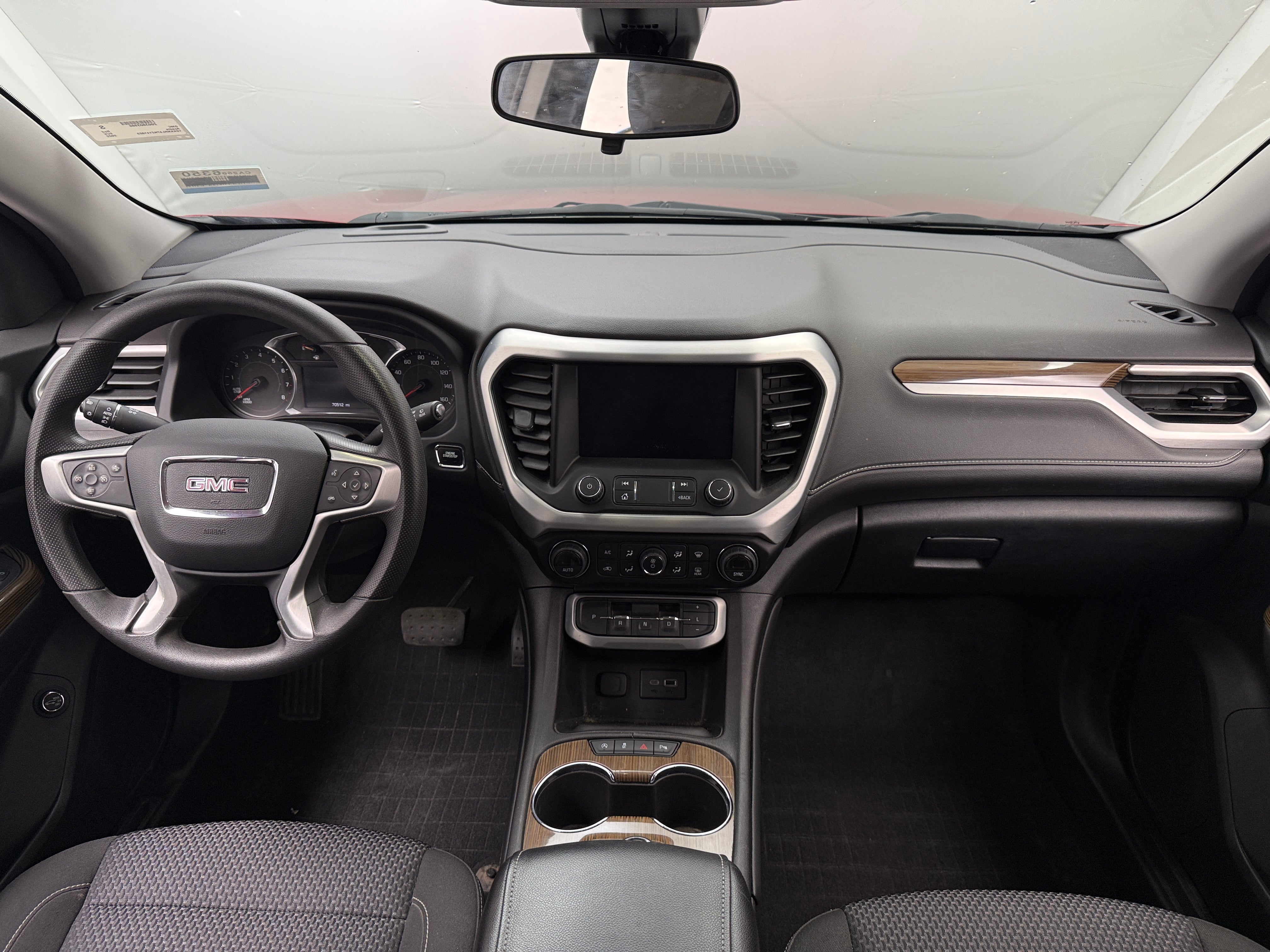 2022 GMC Acadia SLE 3