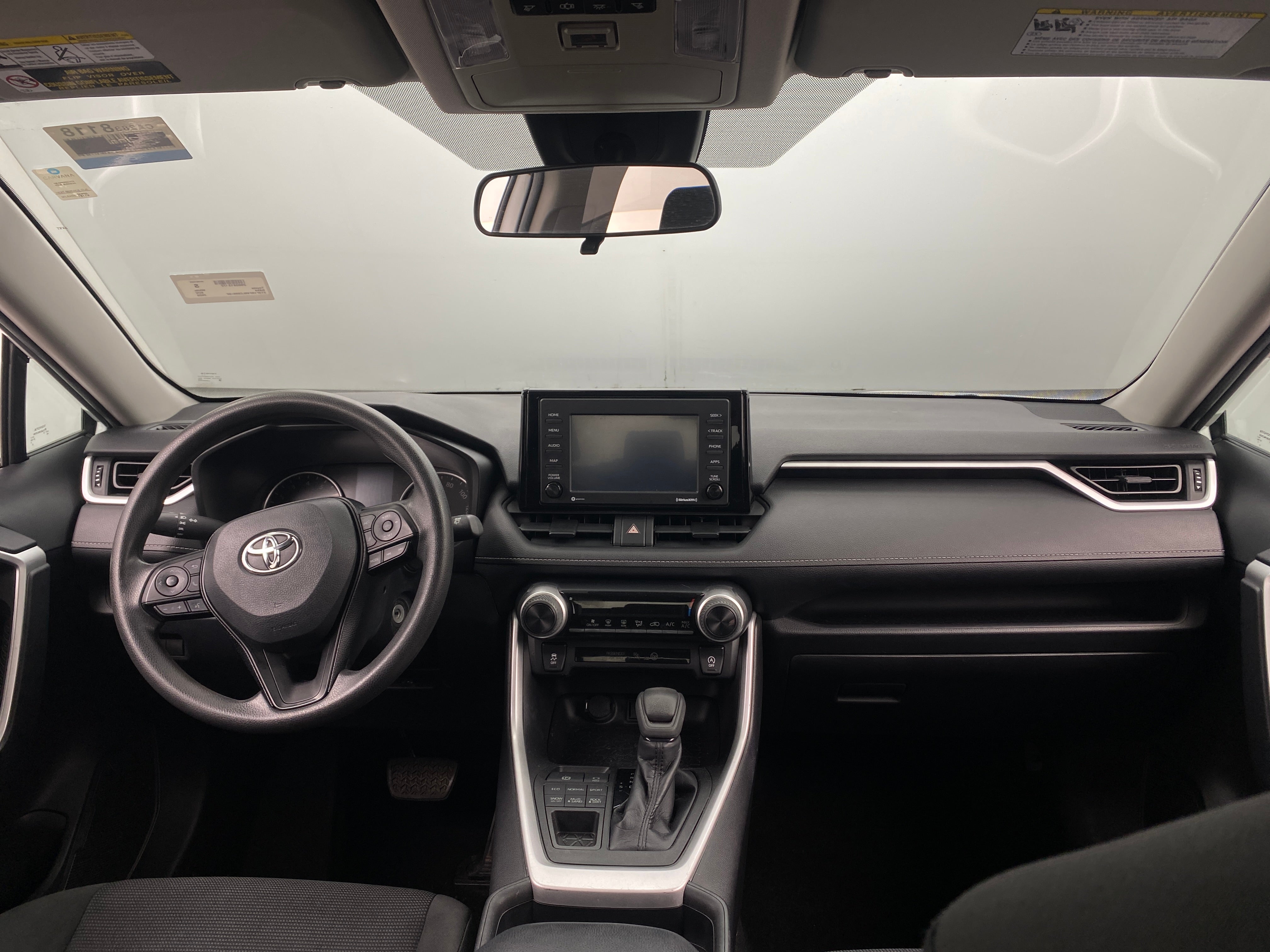 2020 Toyota RAV4 LE 3