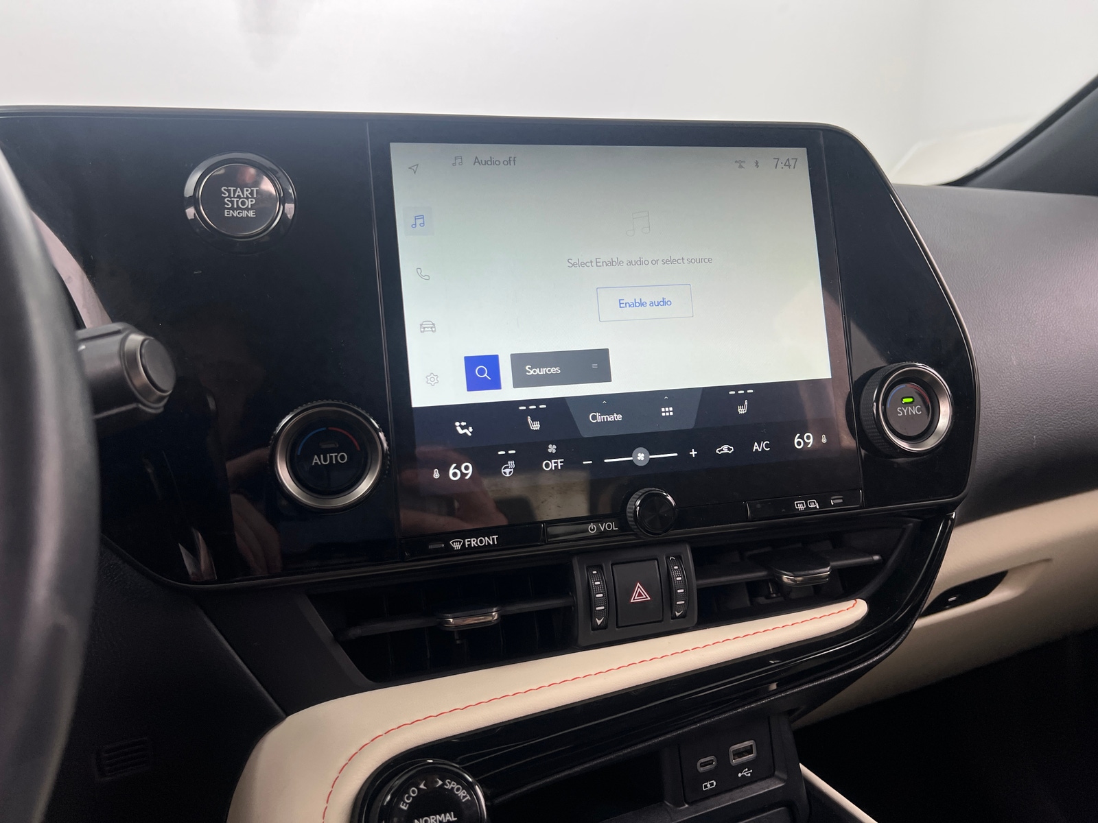 Thumbnail: 2024 Lexus NX - 4