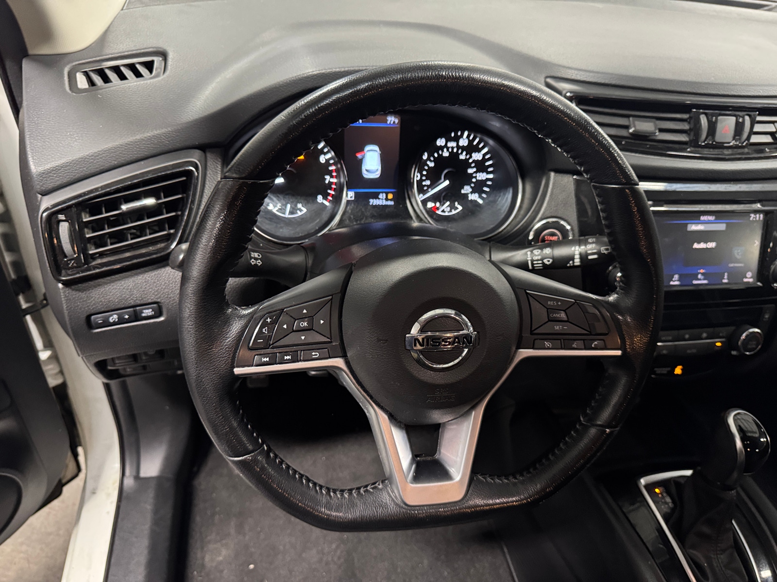 Thumbnail: 2021 Nissan Rogue Sport - 5