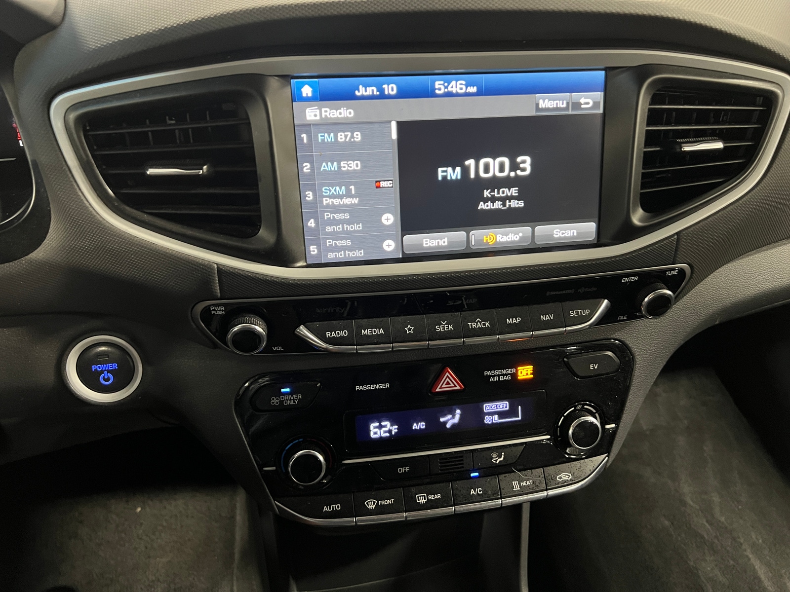 Thumbnail: 2019 Hyundai Ioniq - 3