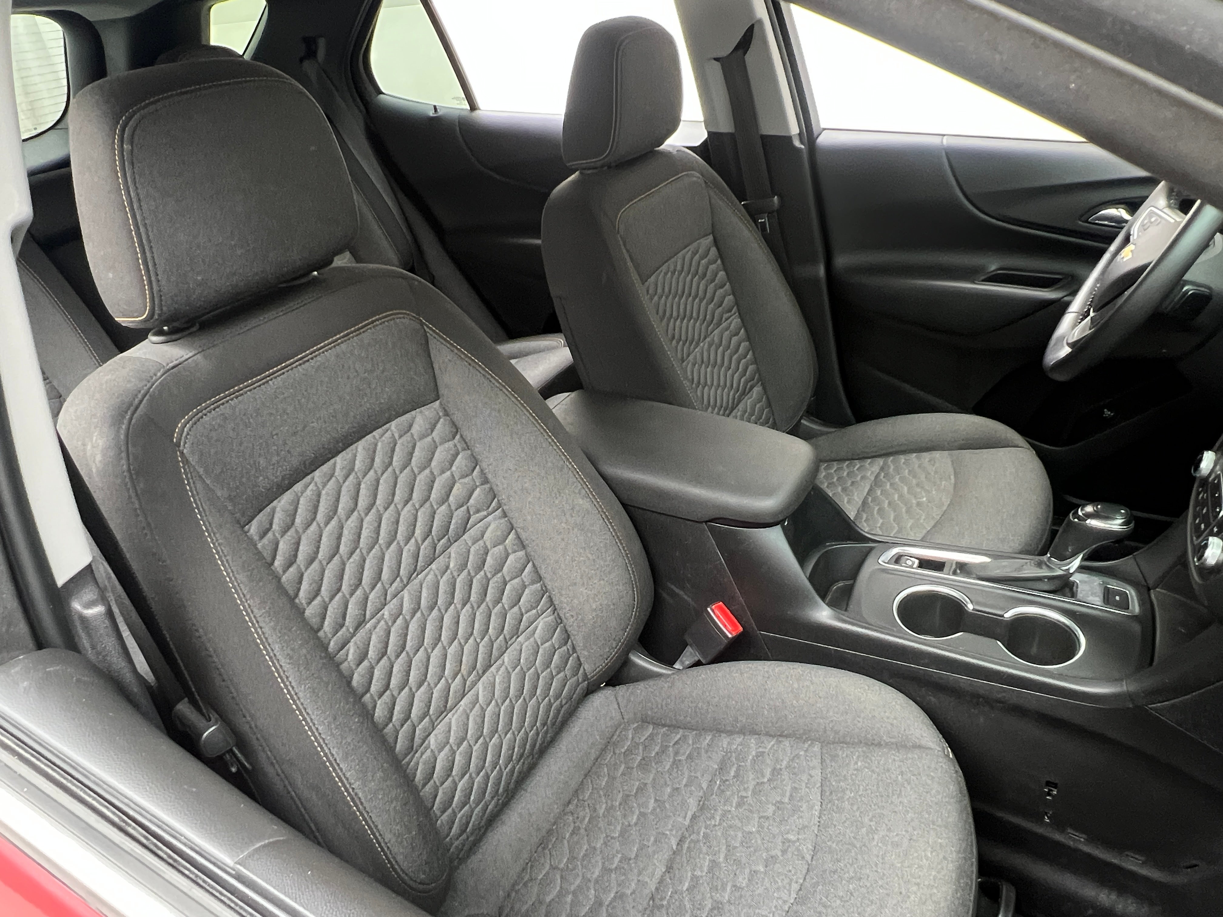 2018 Chevrolet Equinox LT 2