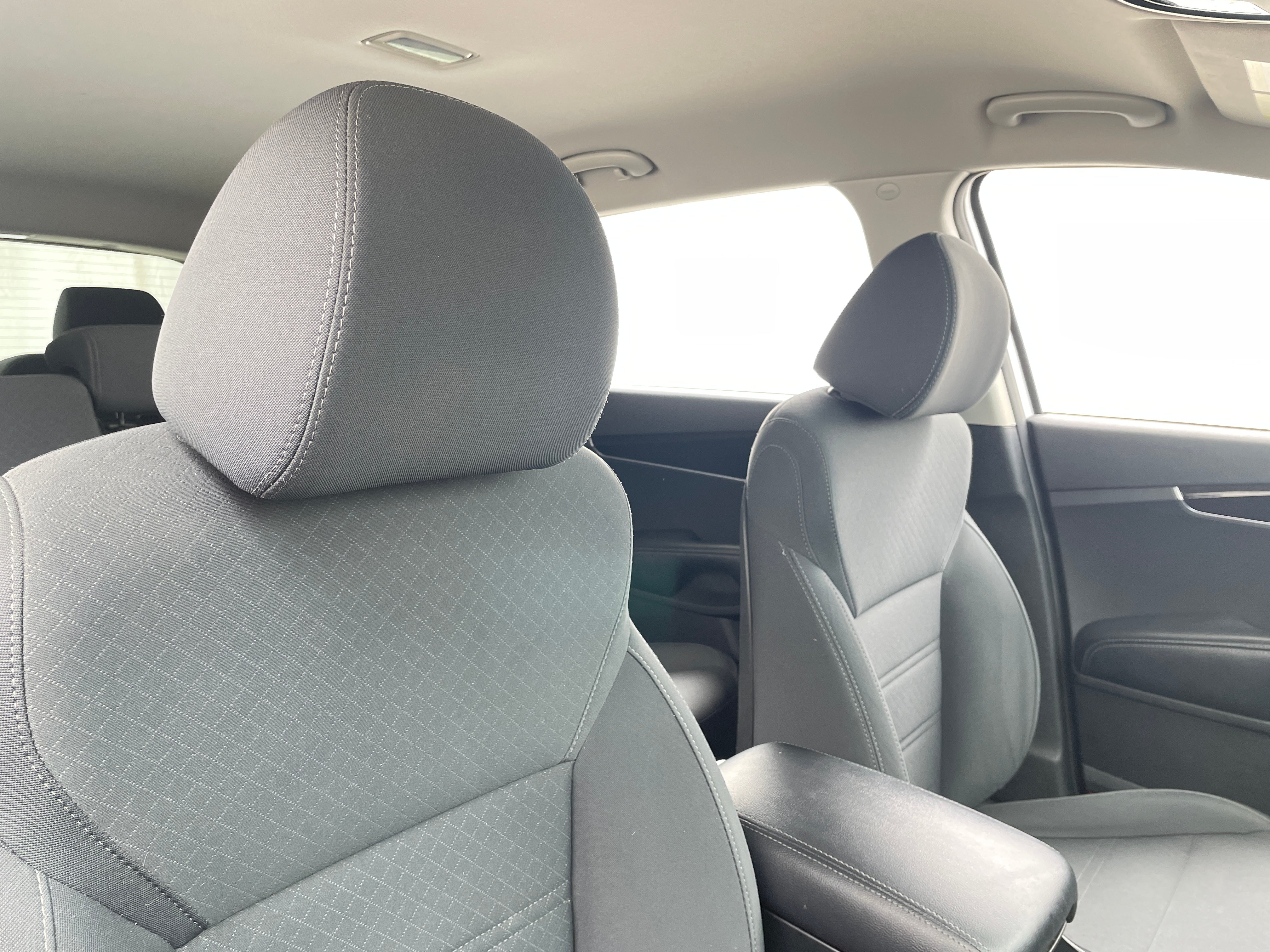 2019 Kia Sorento L 2