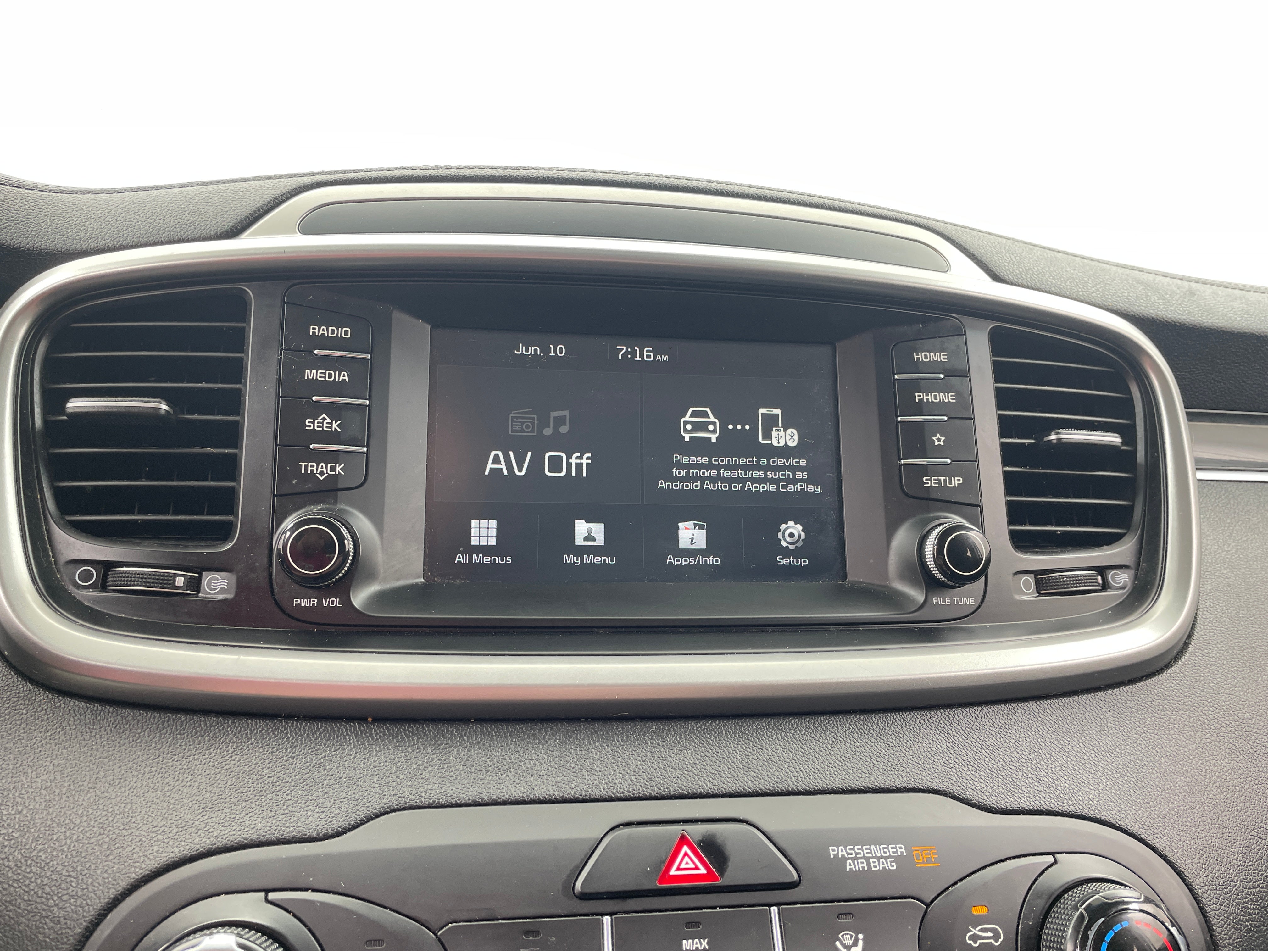 2019 Kia Sorento L 4