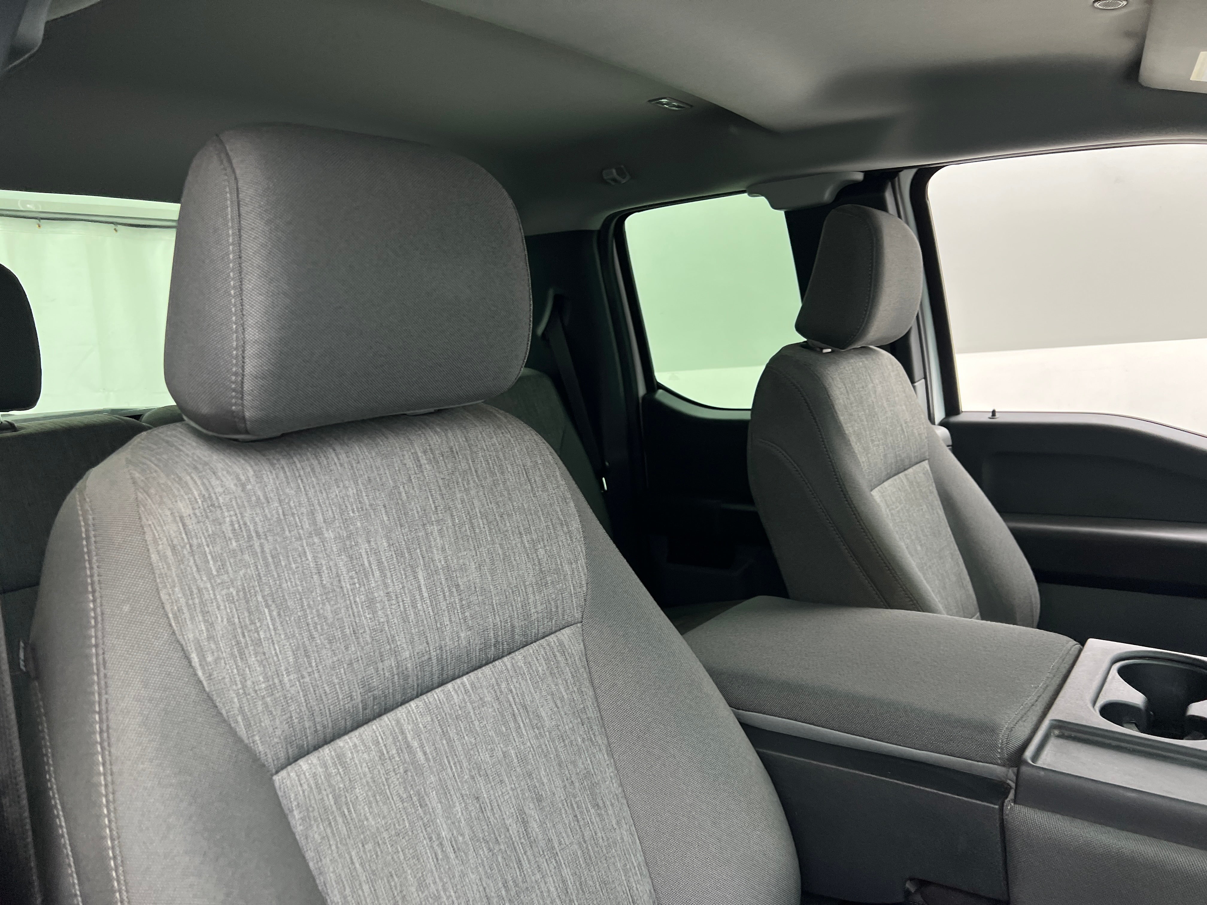 2022 Ford Econoline E-150 2