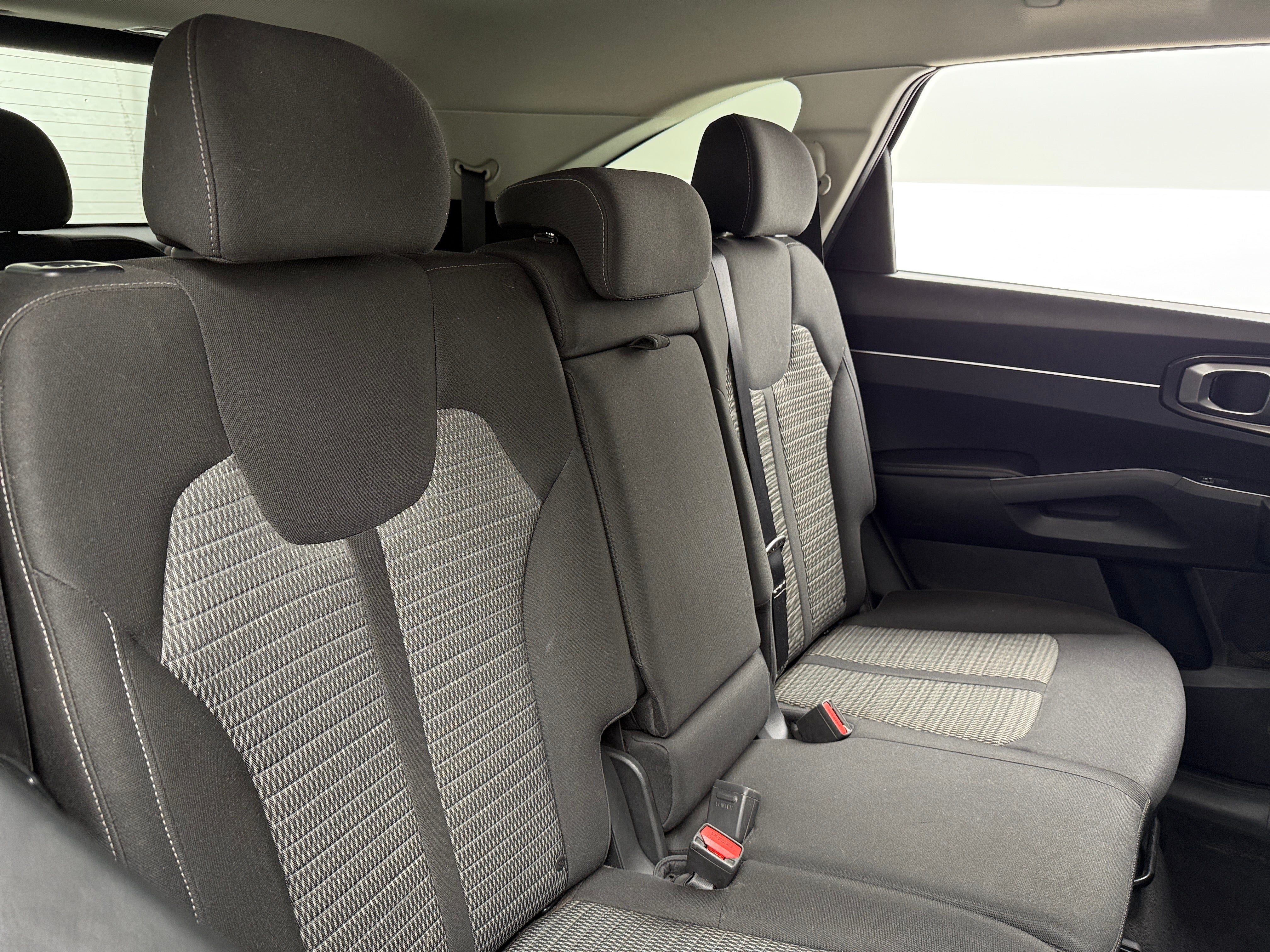 2021 Kia Sorento LX 6