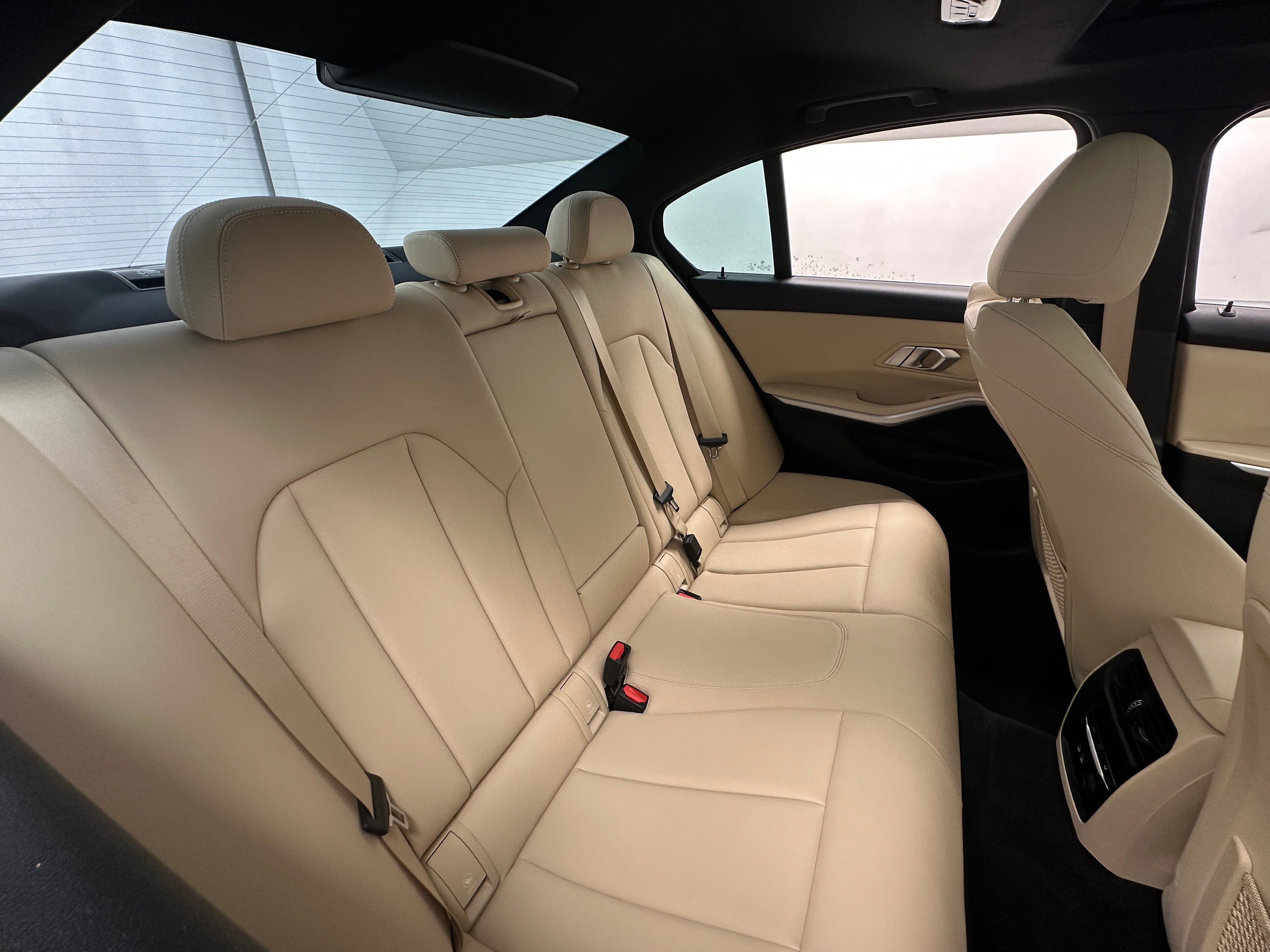 2020 BMW 3 Series 330i 5