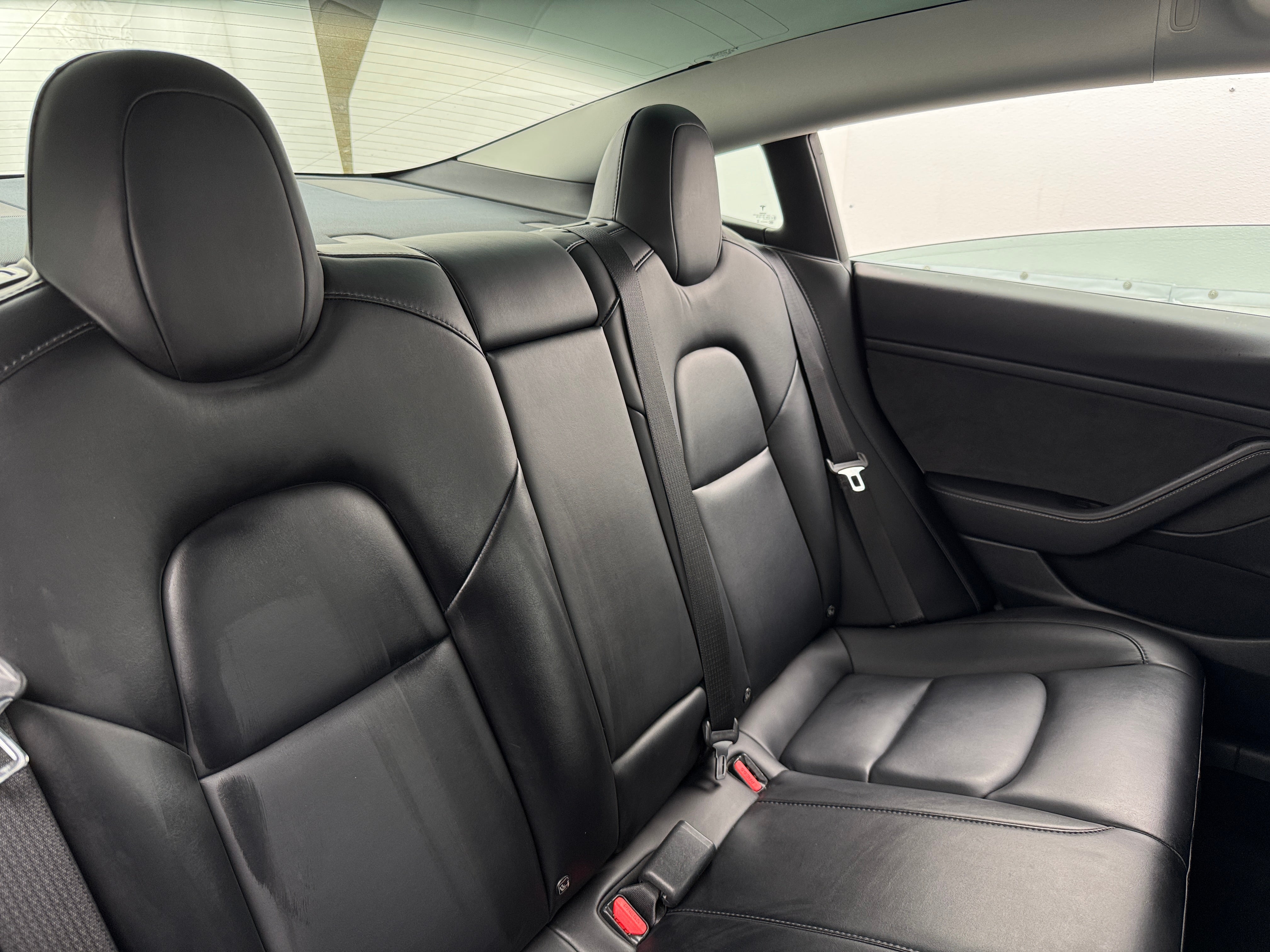 2021 Tesla Model 3 Standard Range 4