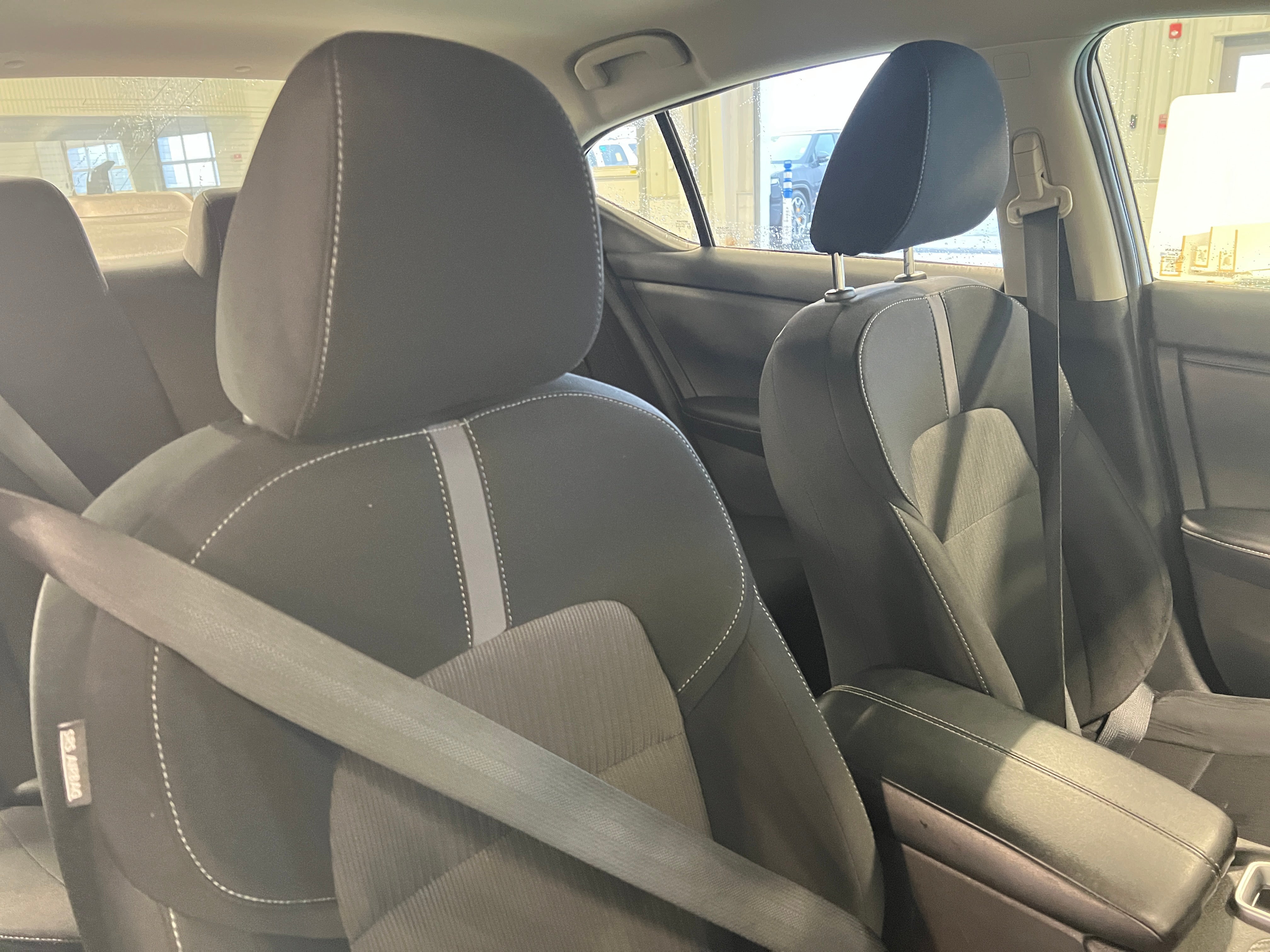 2023 Nissan Sentra SV 2