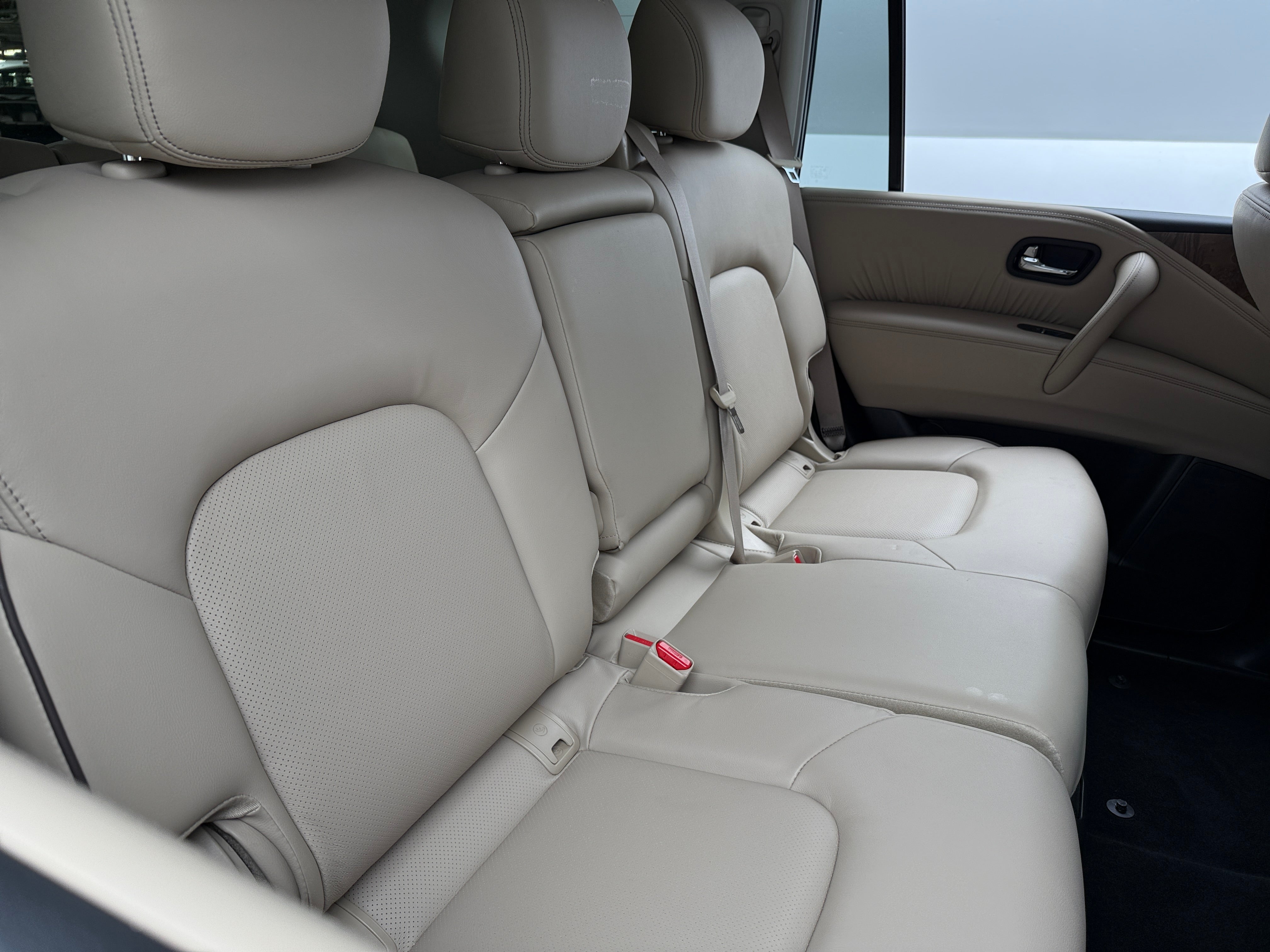 2024 Nissan Armada SL 5