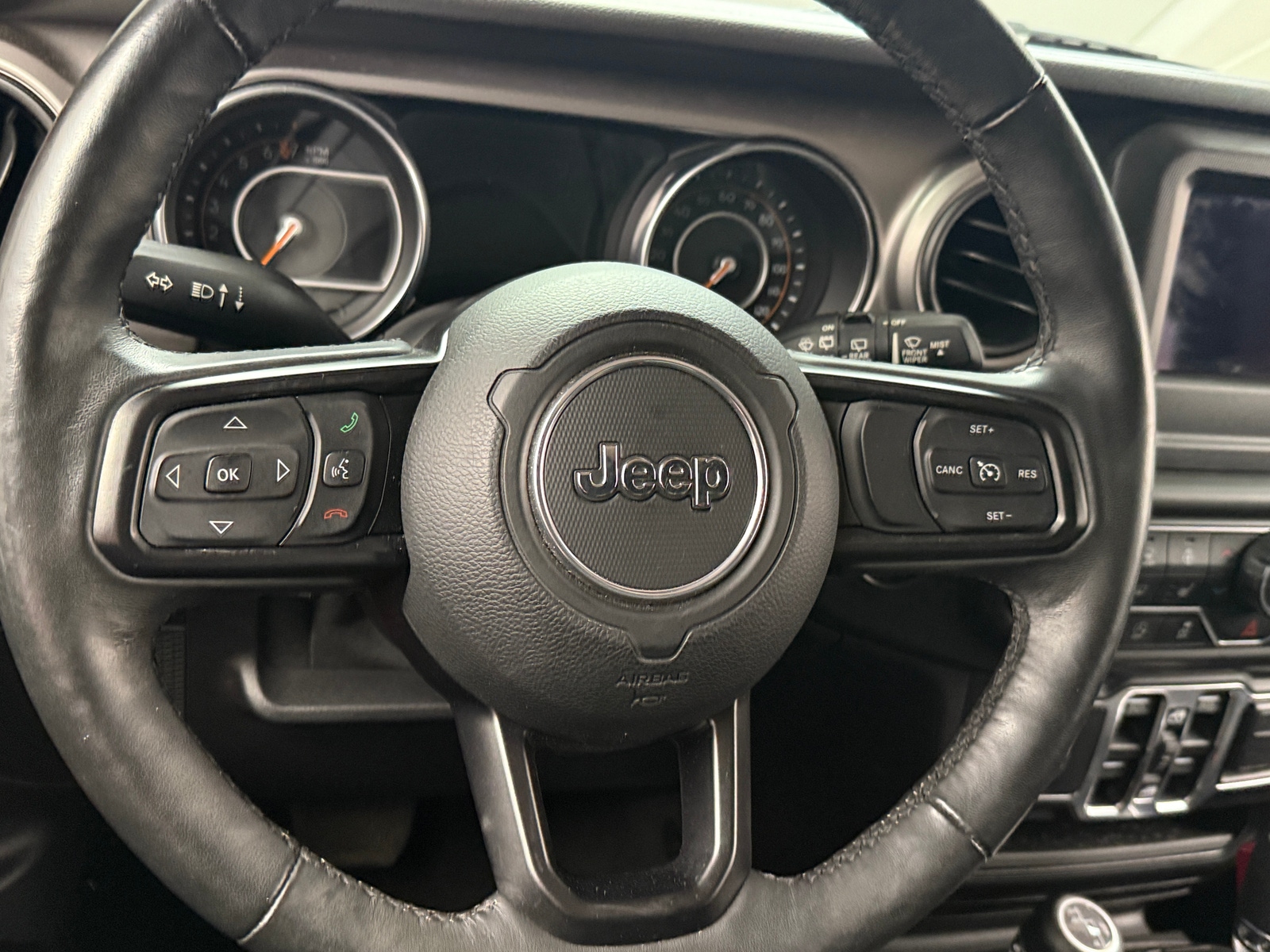 Thumbnail: 2018 Jeep Wrangler - 5